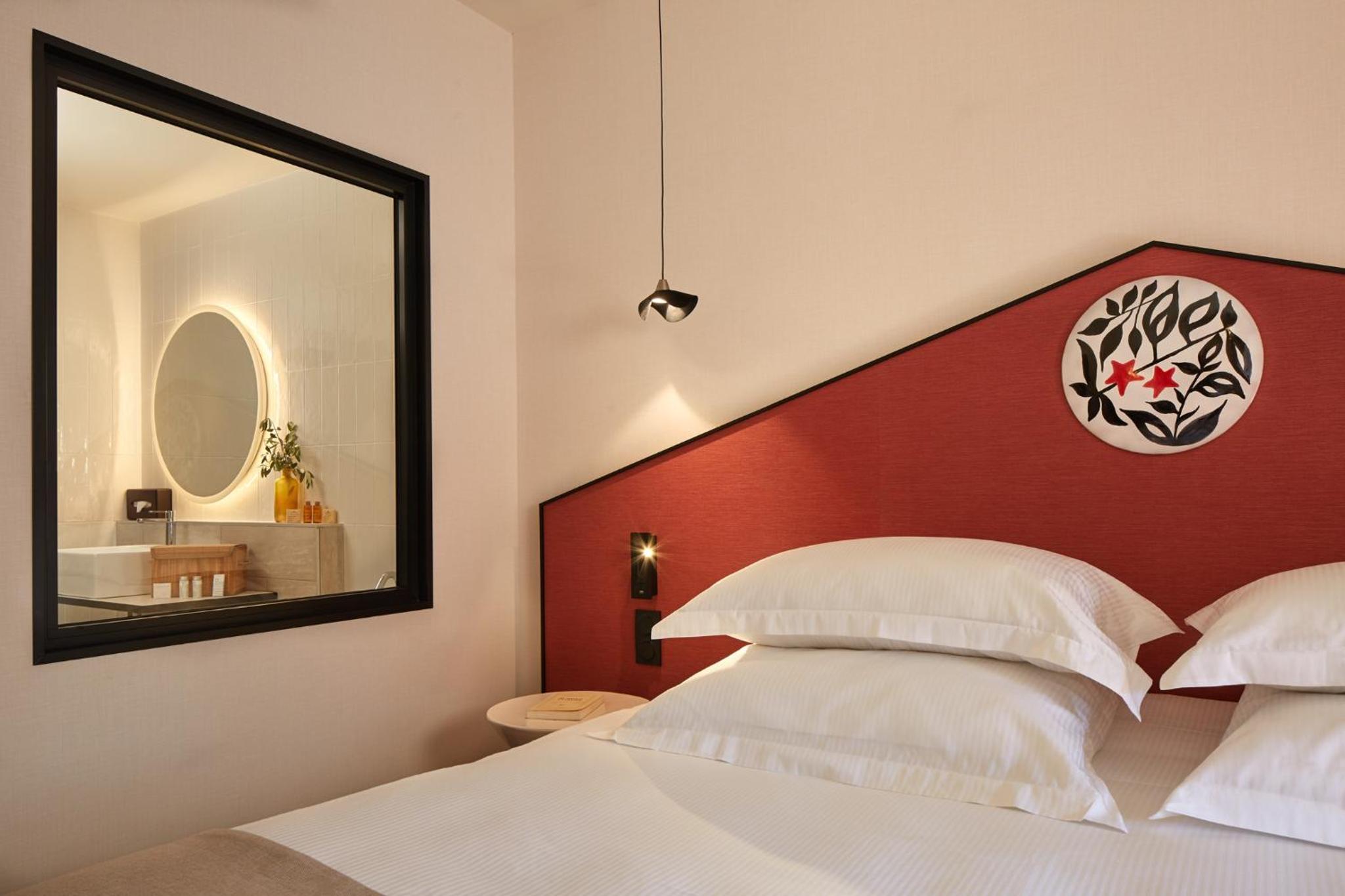 Executive Room - Photo 7