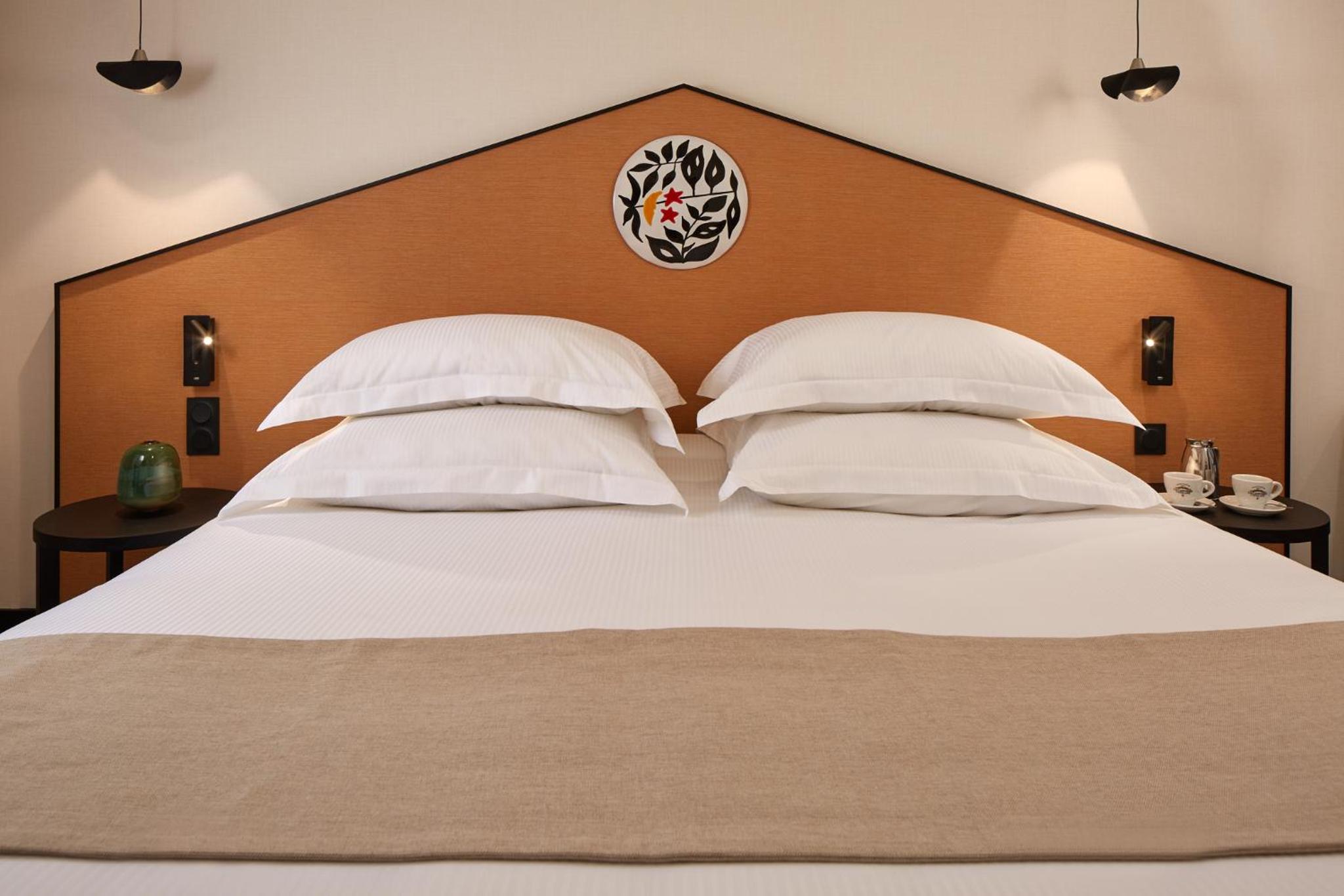 Executive Room - Photo 5