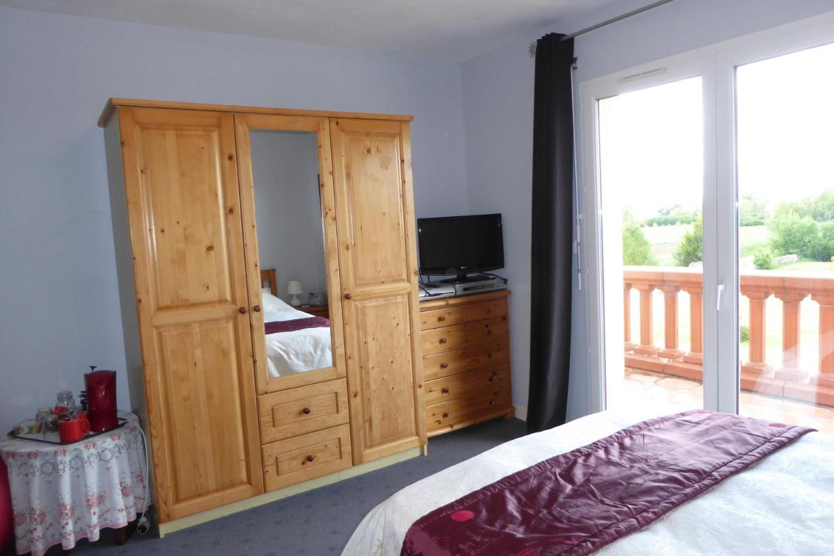 Deluxe Double Room with Shower photo 1