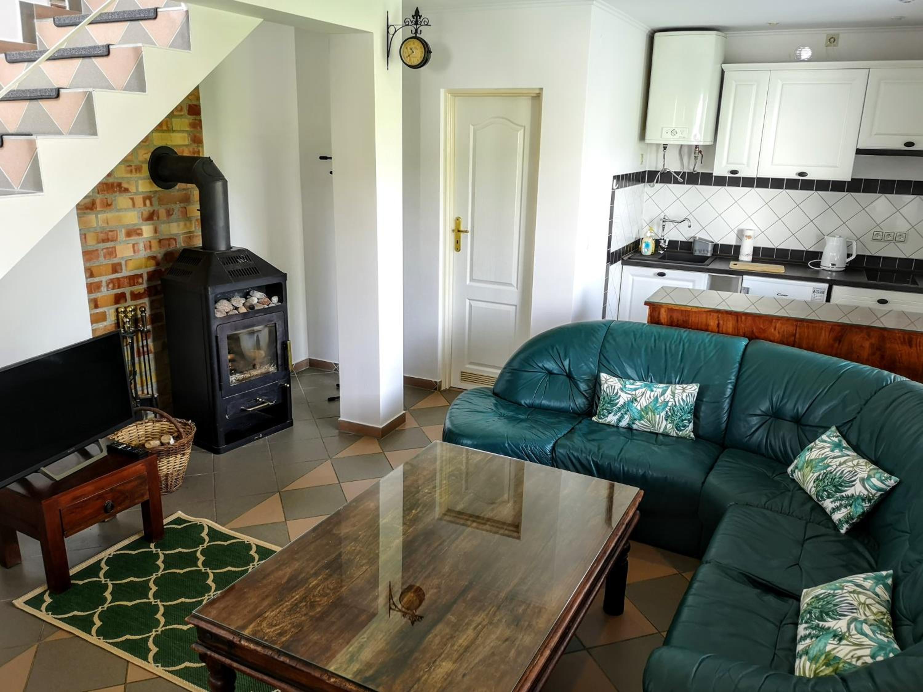 Two-Bedroom Townhouse photo 1