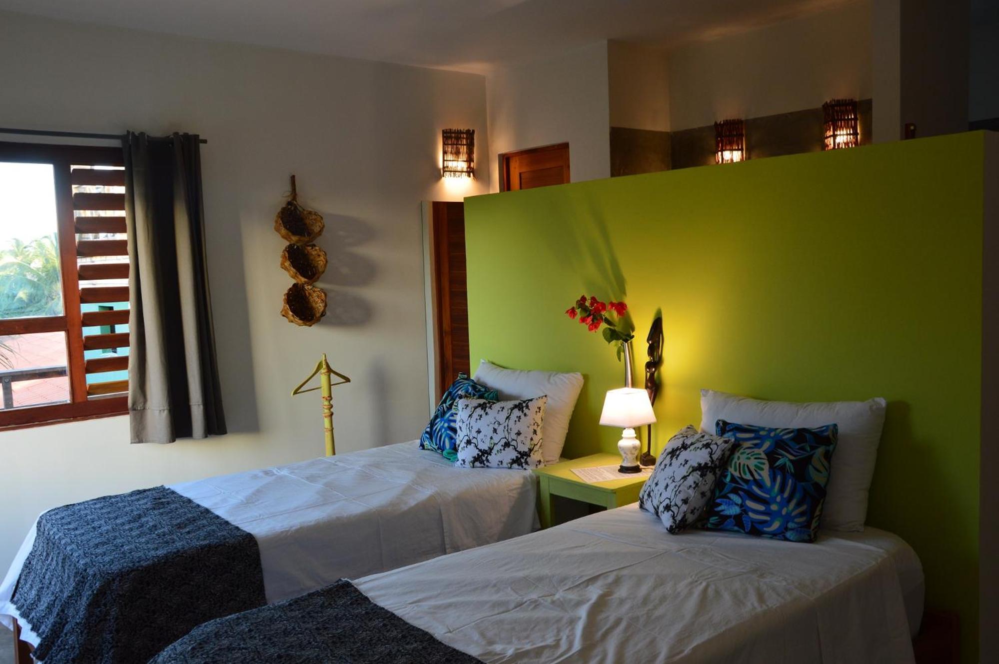 Deluxe Twin Room photo 2