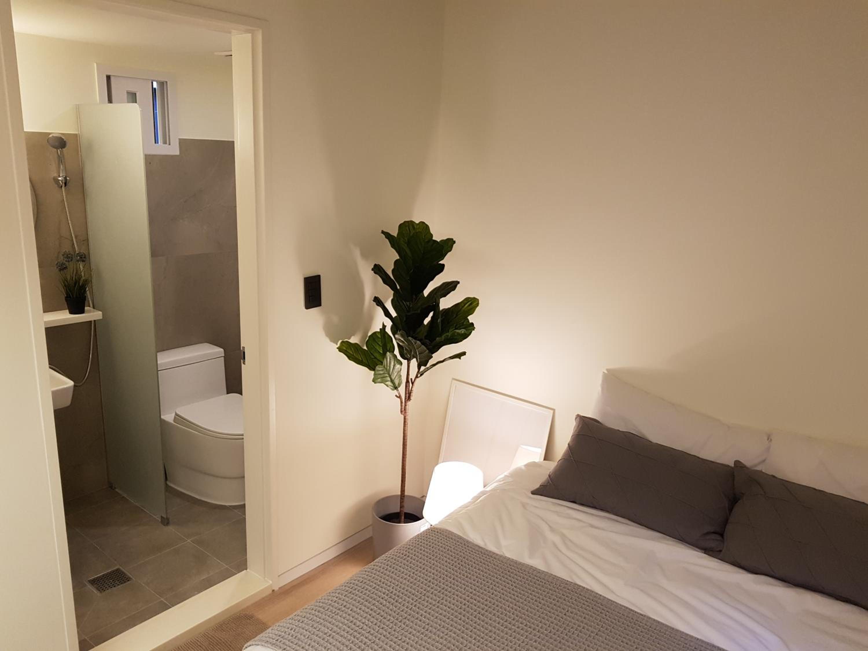 Double Room - Photo 4