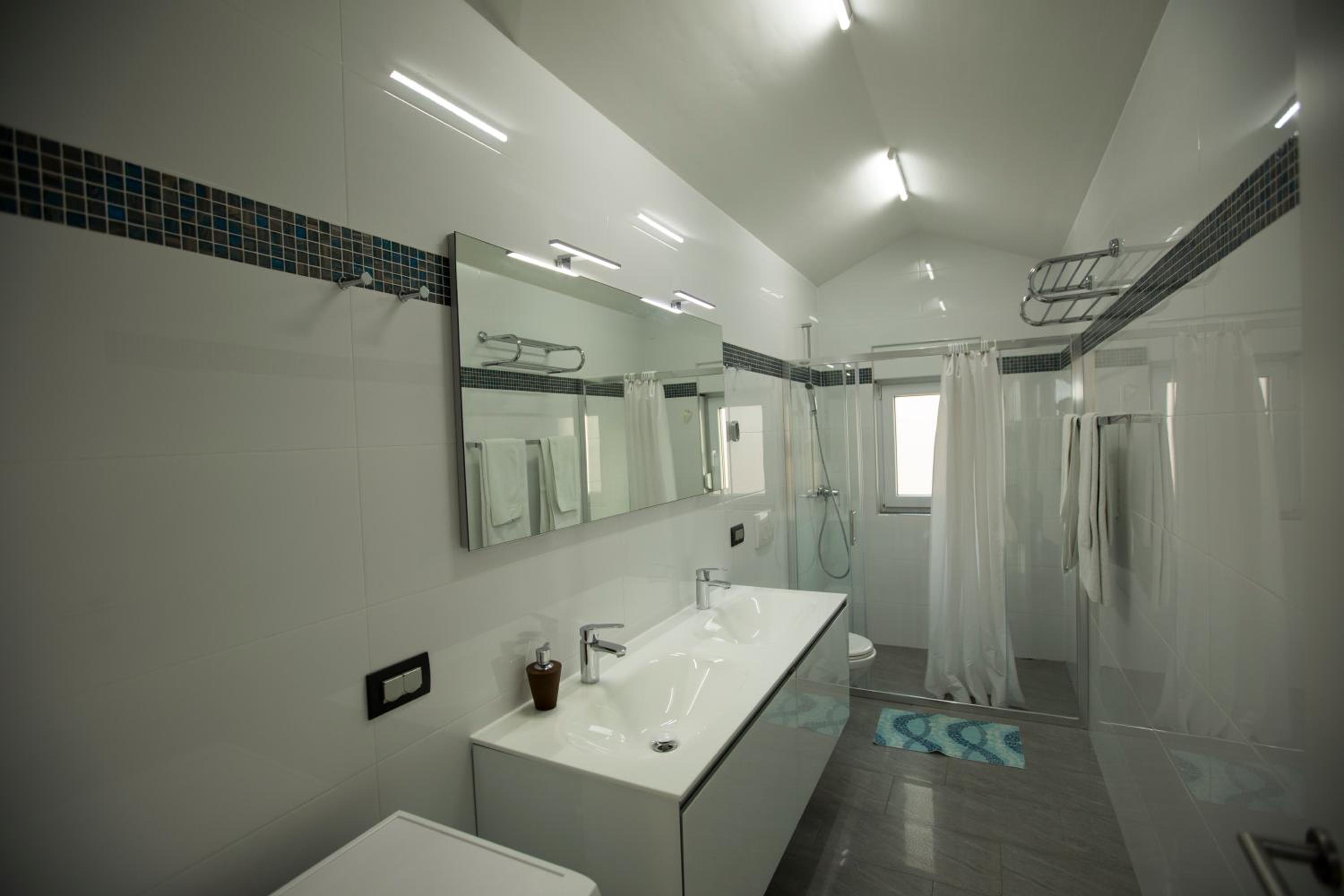 Penthouse Apartment - Photo 21