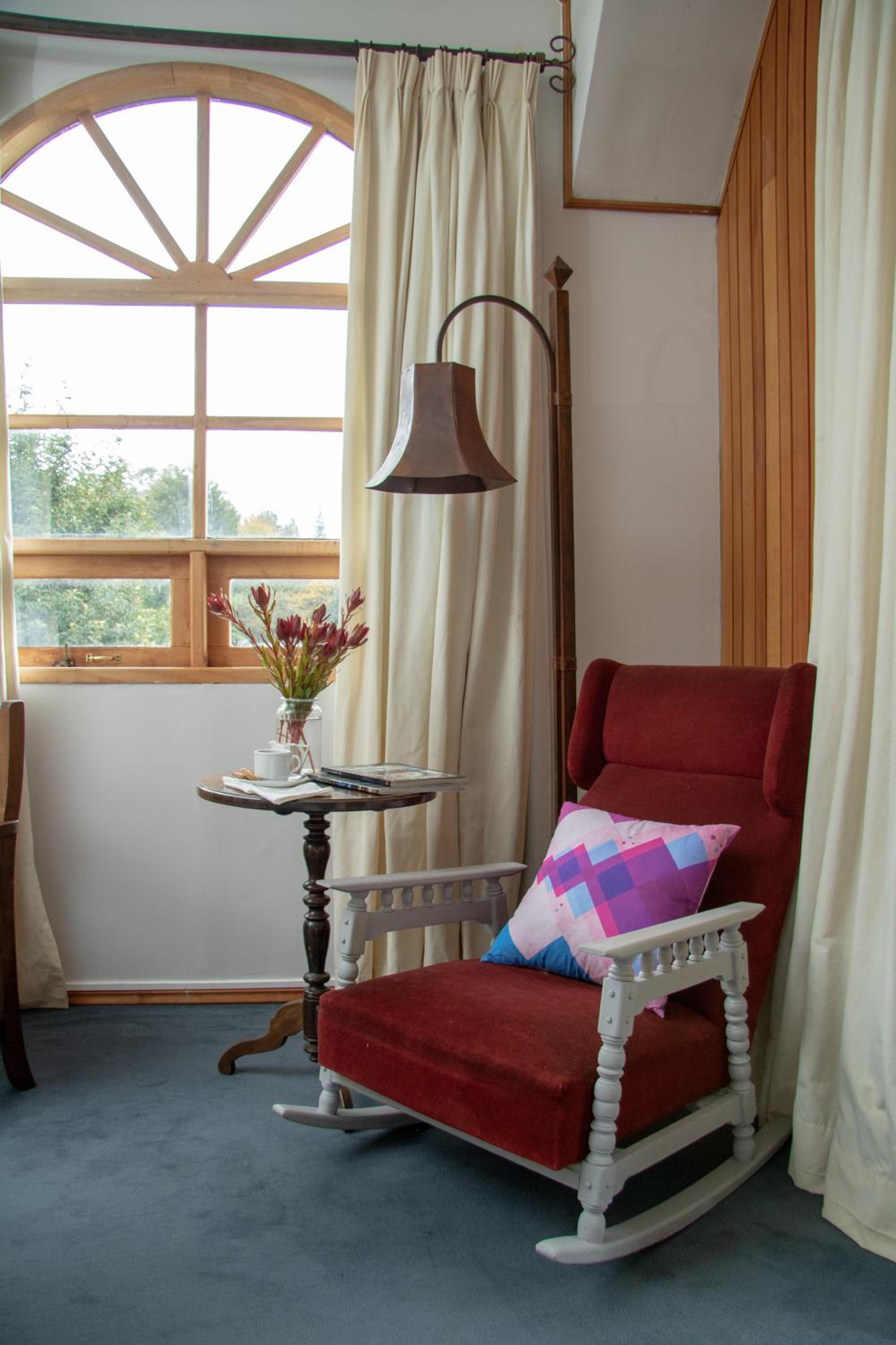 Deluxe Suite with Spa Bath photo 3