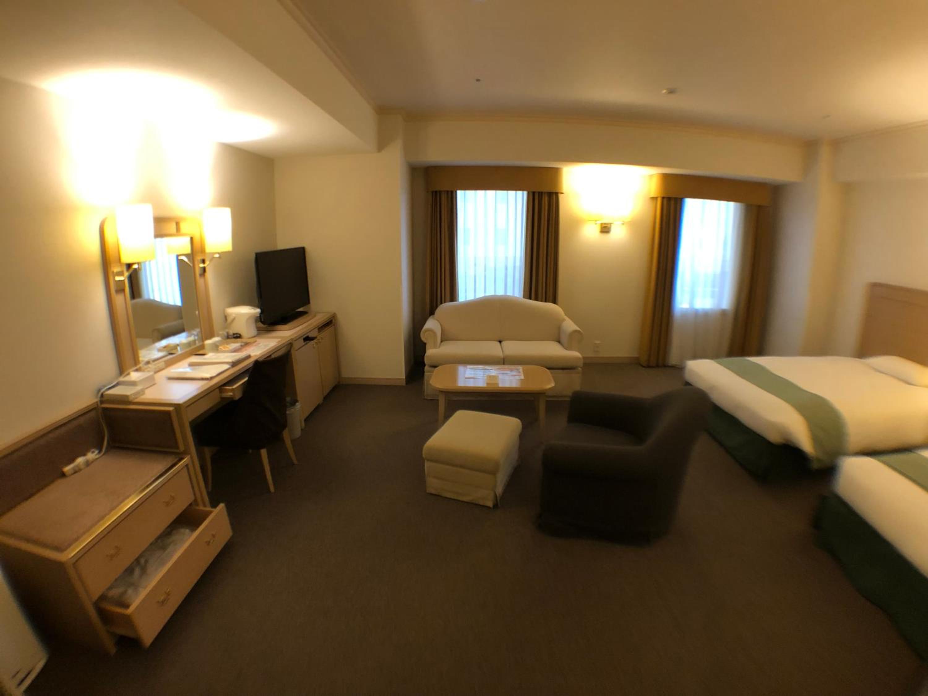 Deluxe Twin Room - Non-Smoking - Photo 5