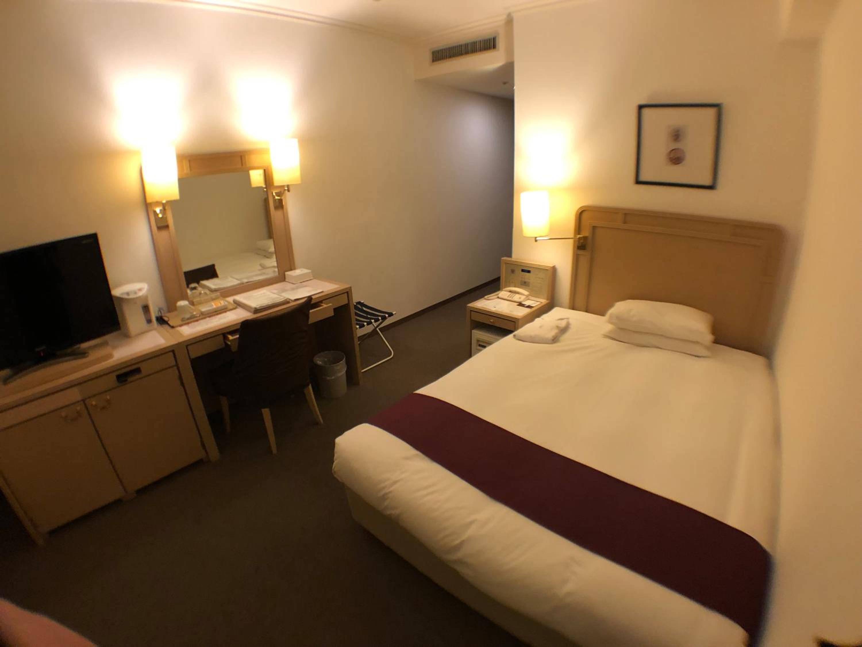 Single Room - Non-Smoking - Photo 10