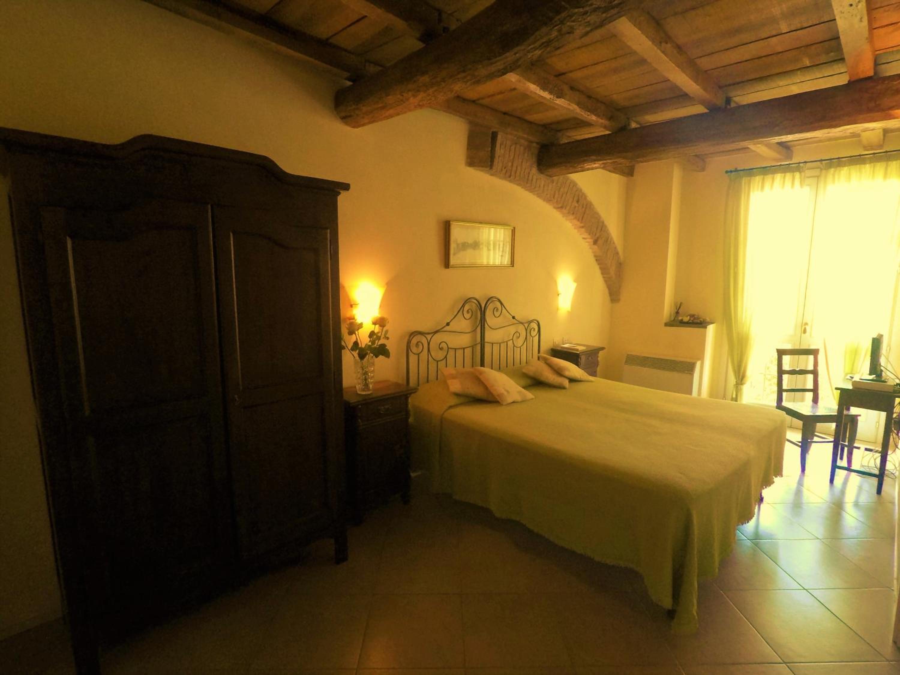 Superior Double or Twin Room photo 2