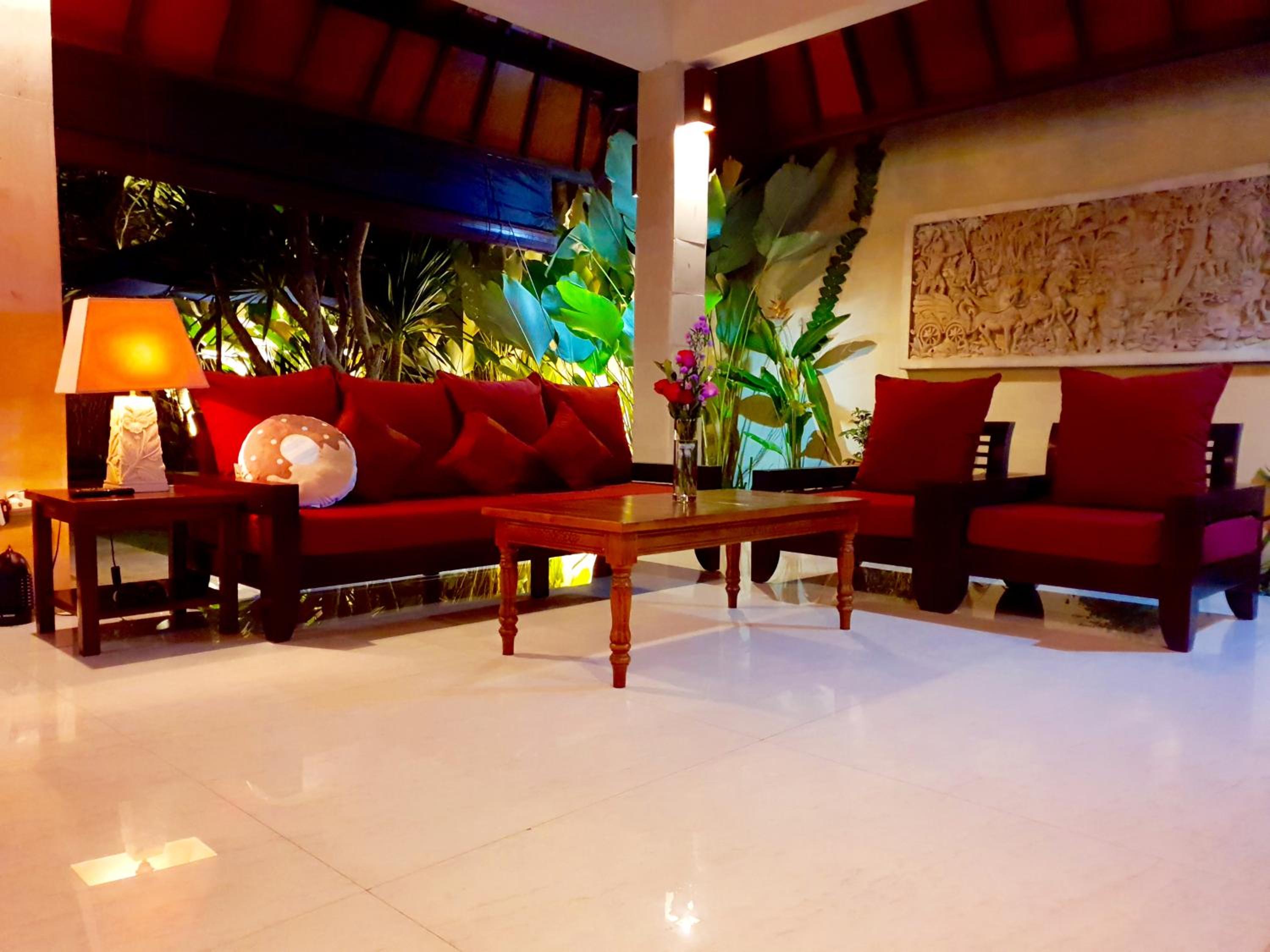 Three-Bedroom Villa - Photo 1