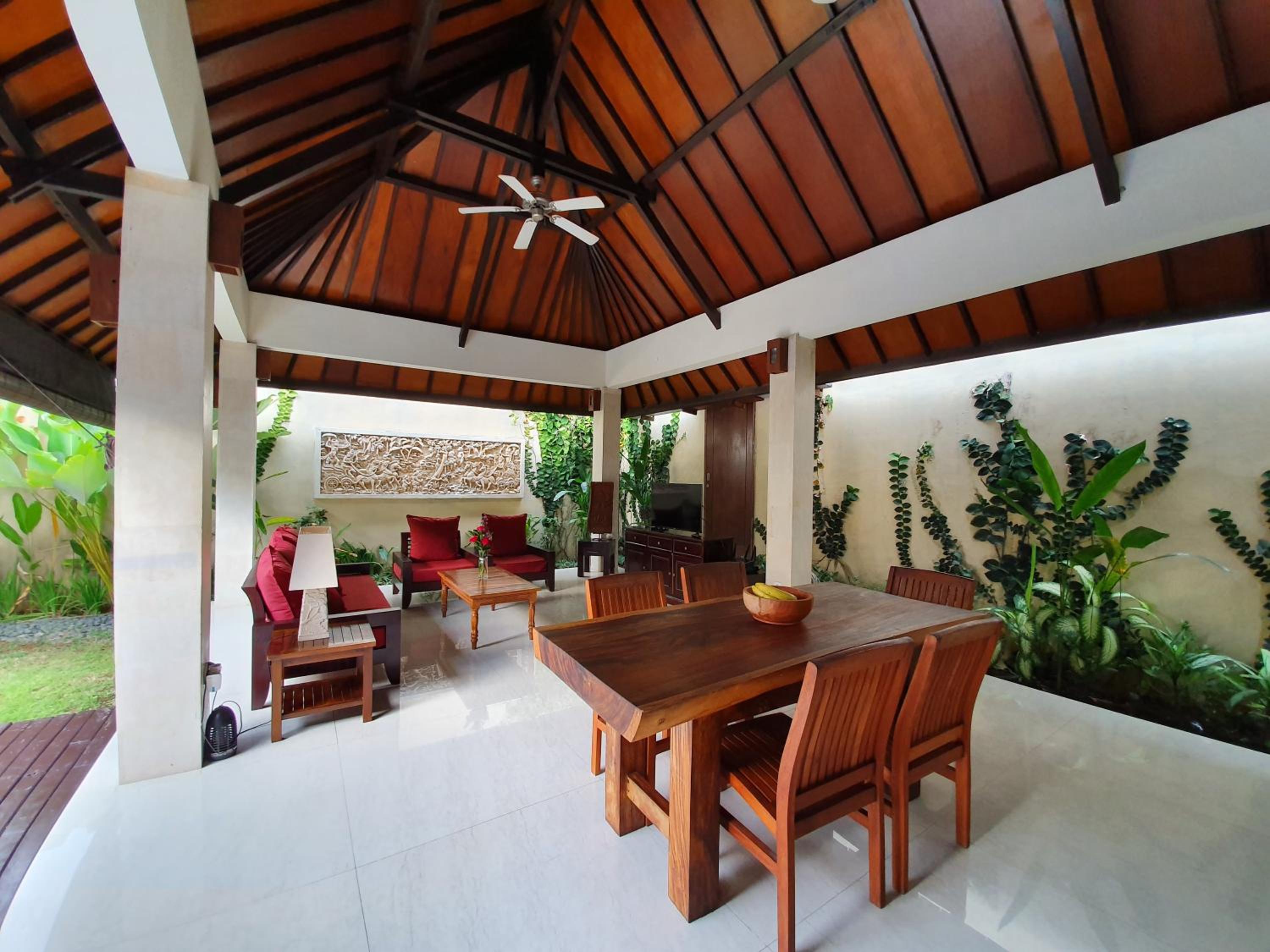 Three-Bedroom Villa - Photo 17