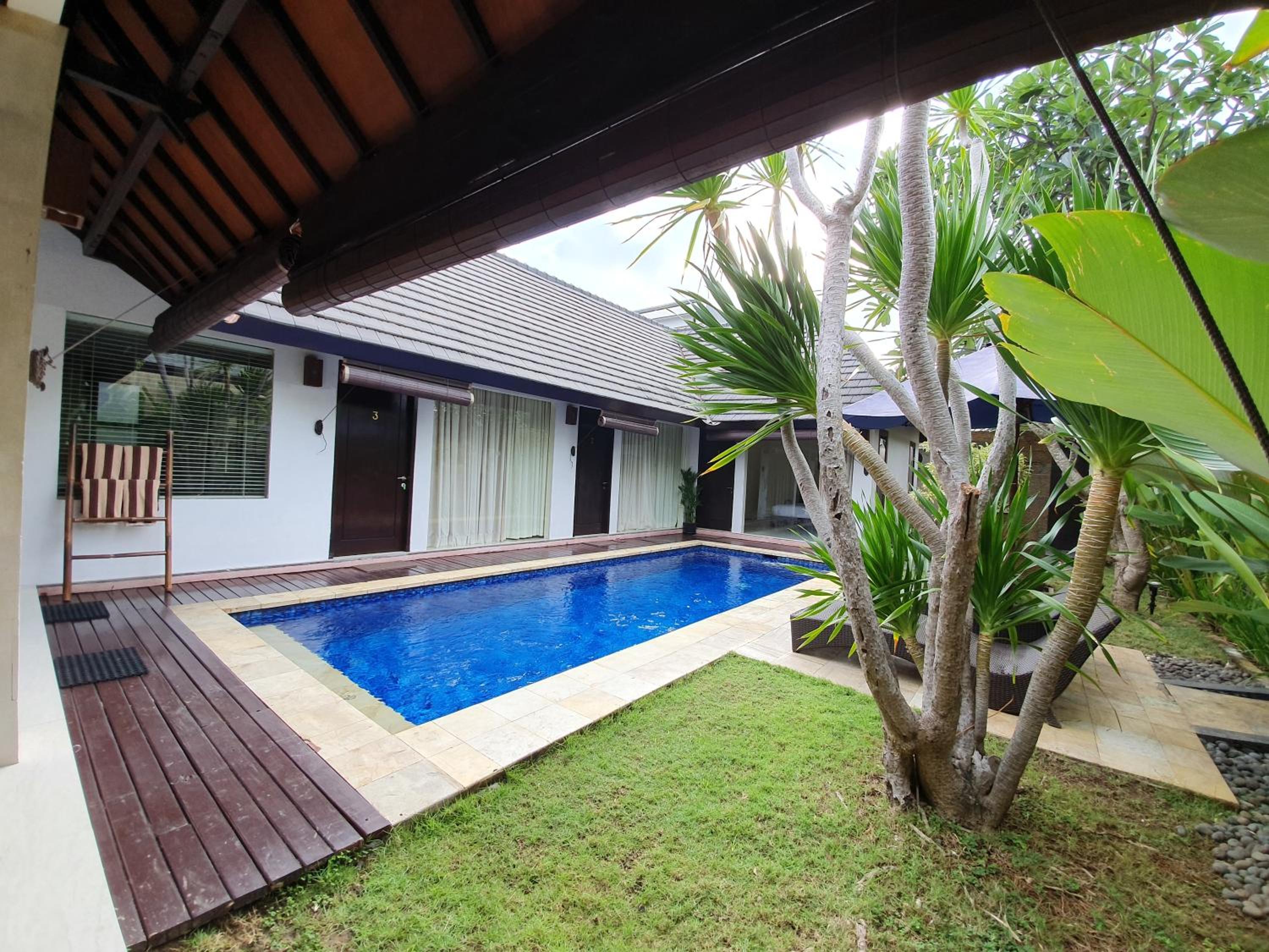 Three-Bedroom Villa - Photo 16