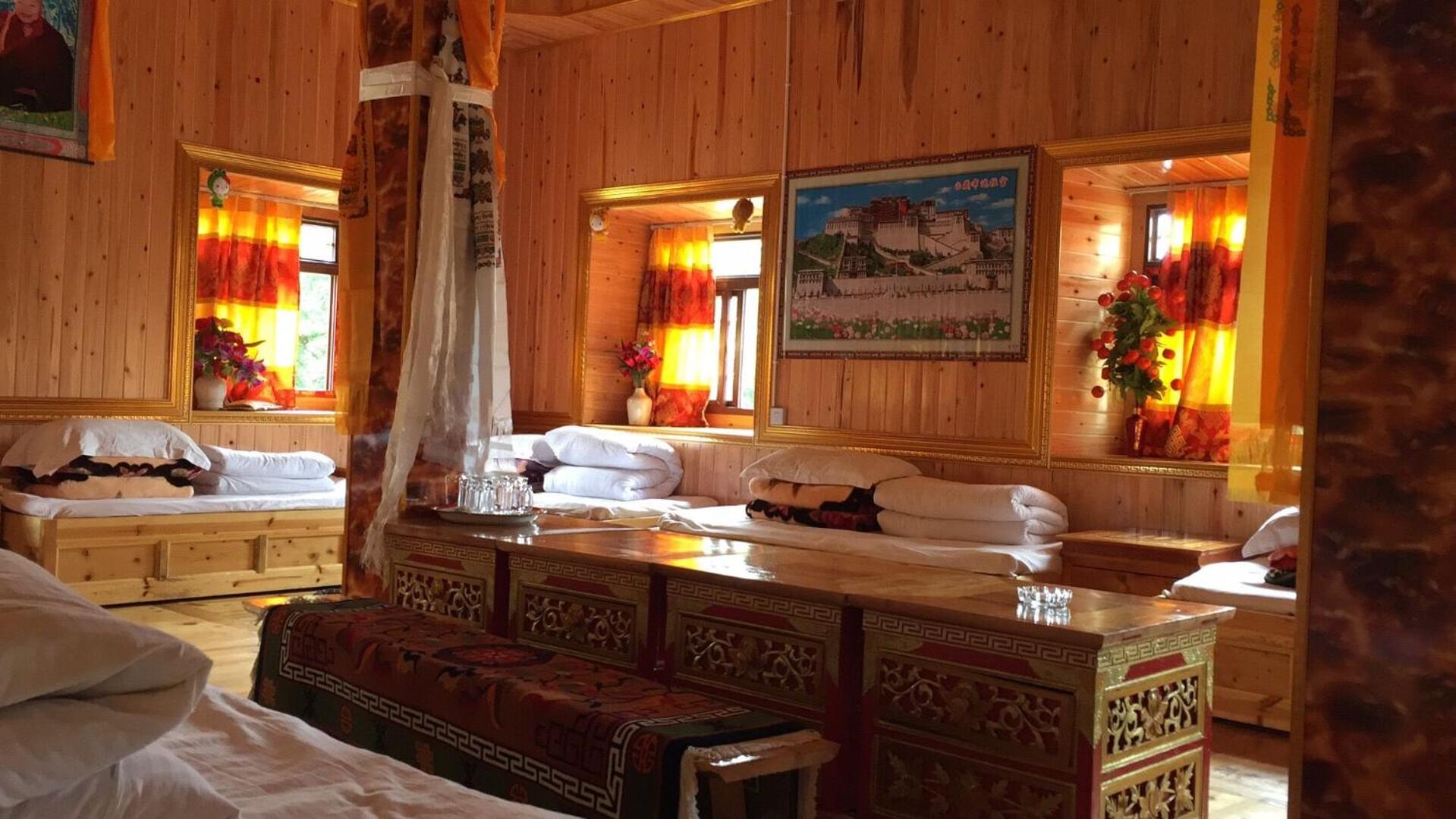 Family Suite With Balcony photo 1