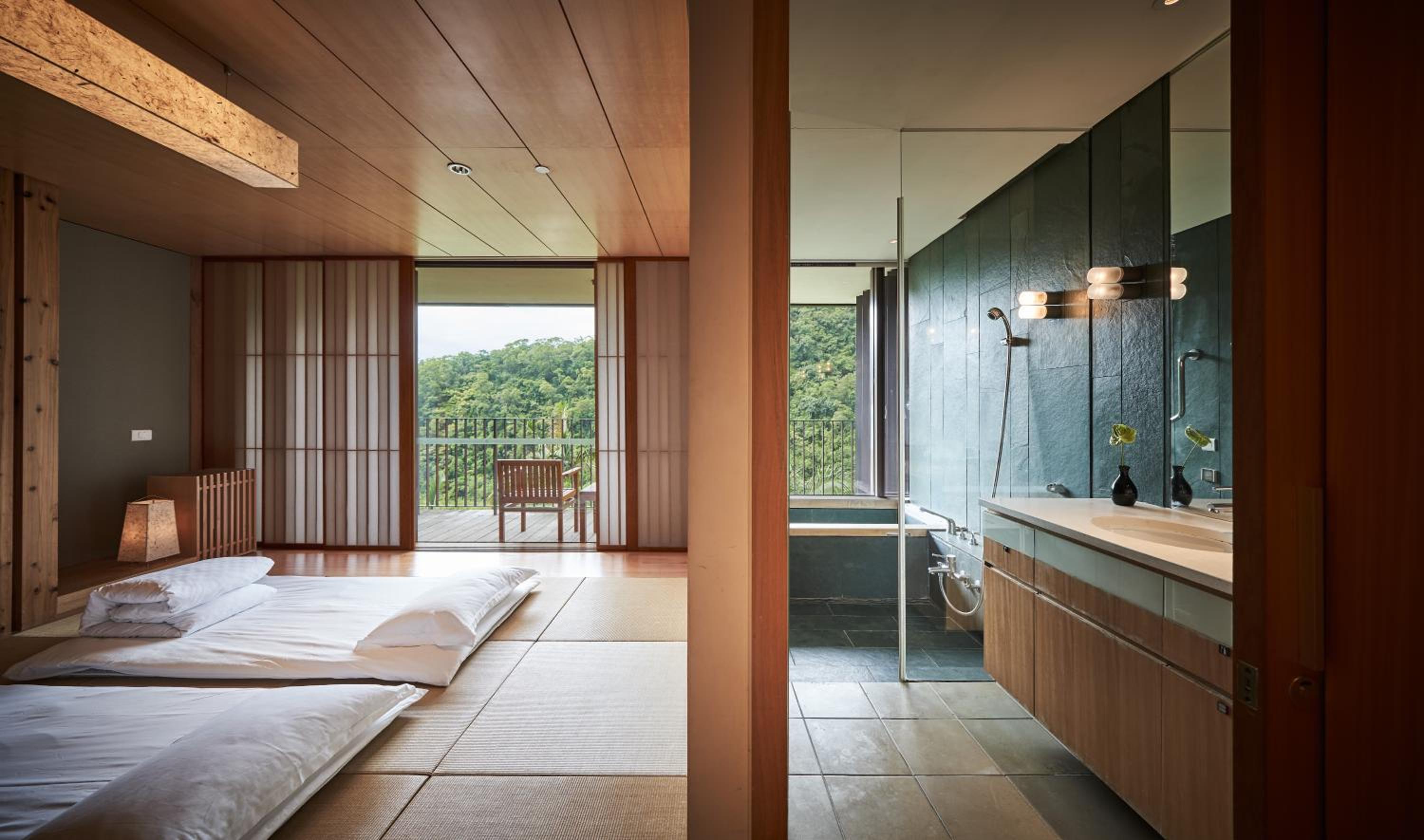 Japanese Suite With Mountain View -Tatami (4 people) photo 2