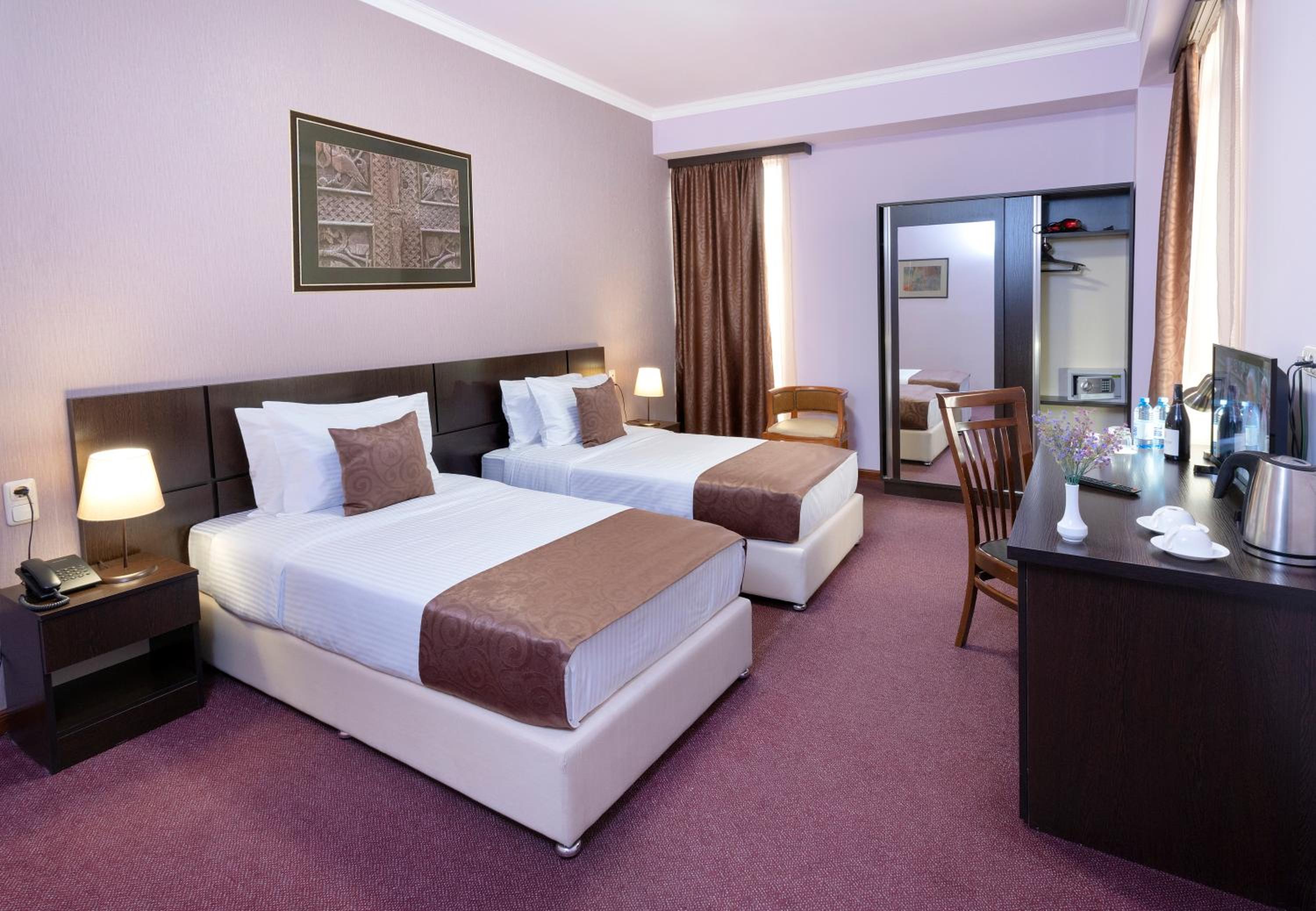 Deluxe Single Room photo 1