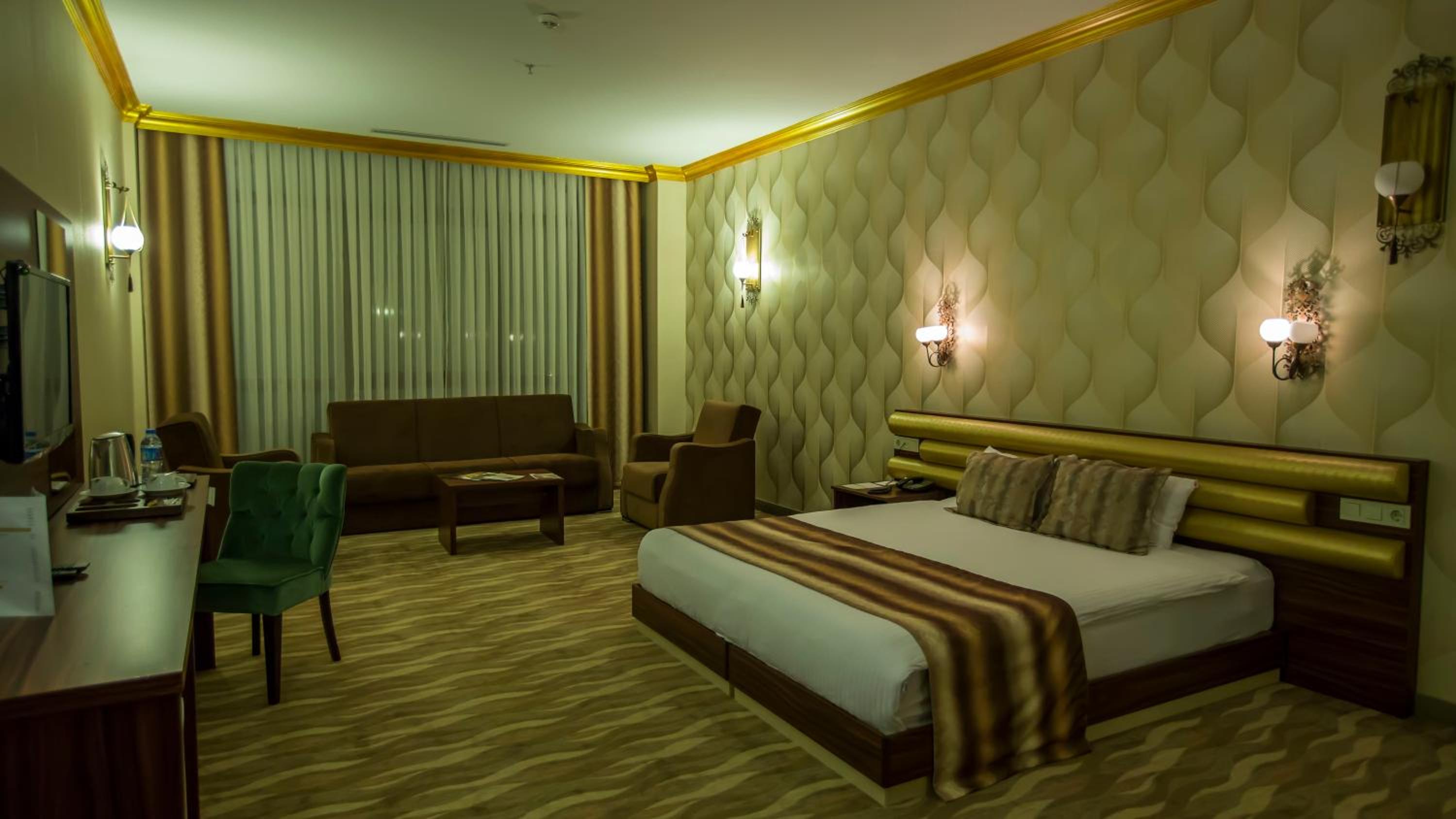 Family Suite - Photo 8