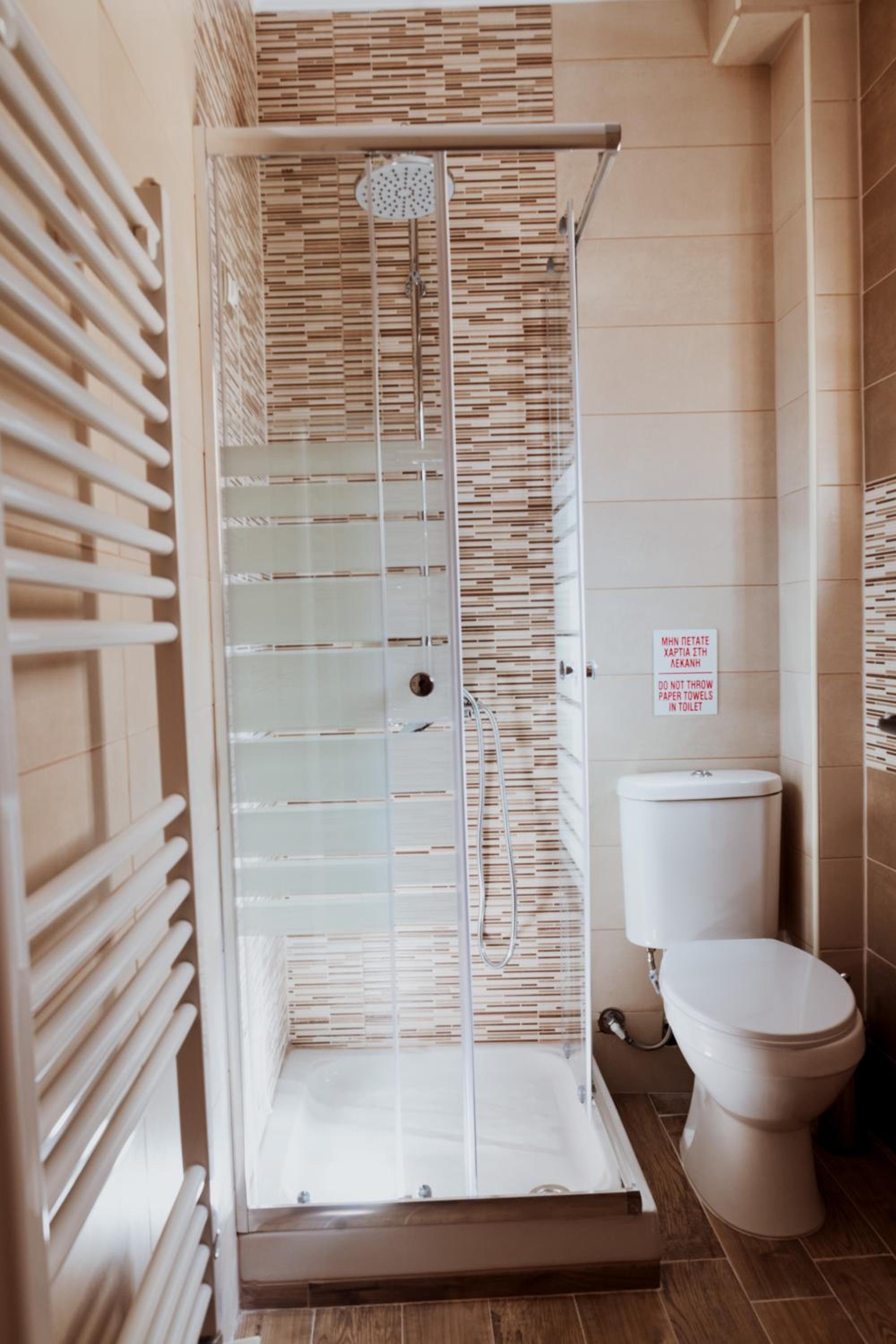 Superior Triple Room photo 2