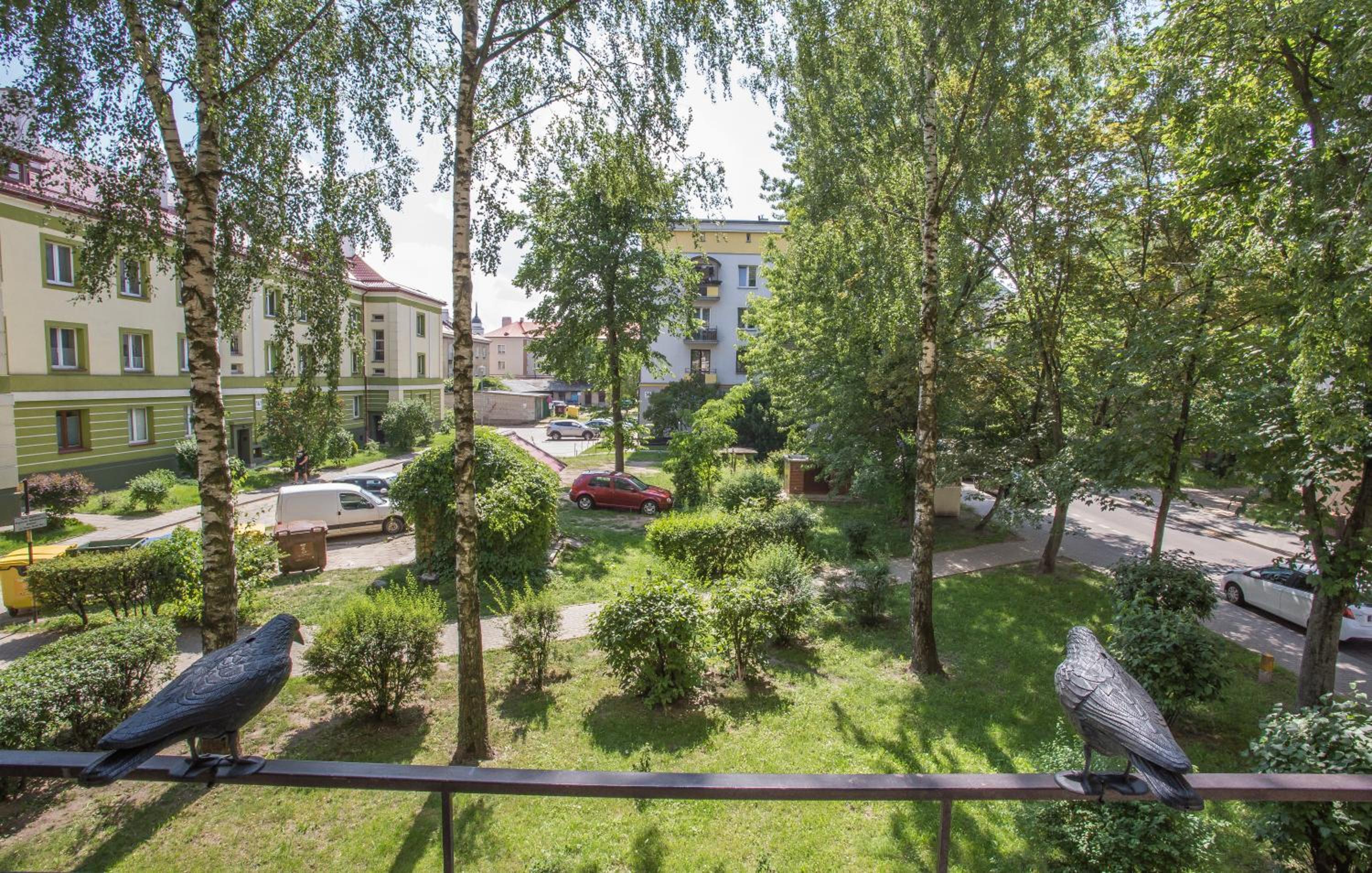 Studio Apartment with Balcony - Photo 35