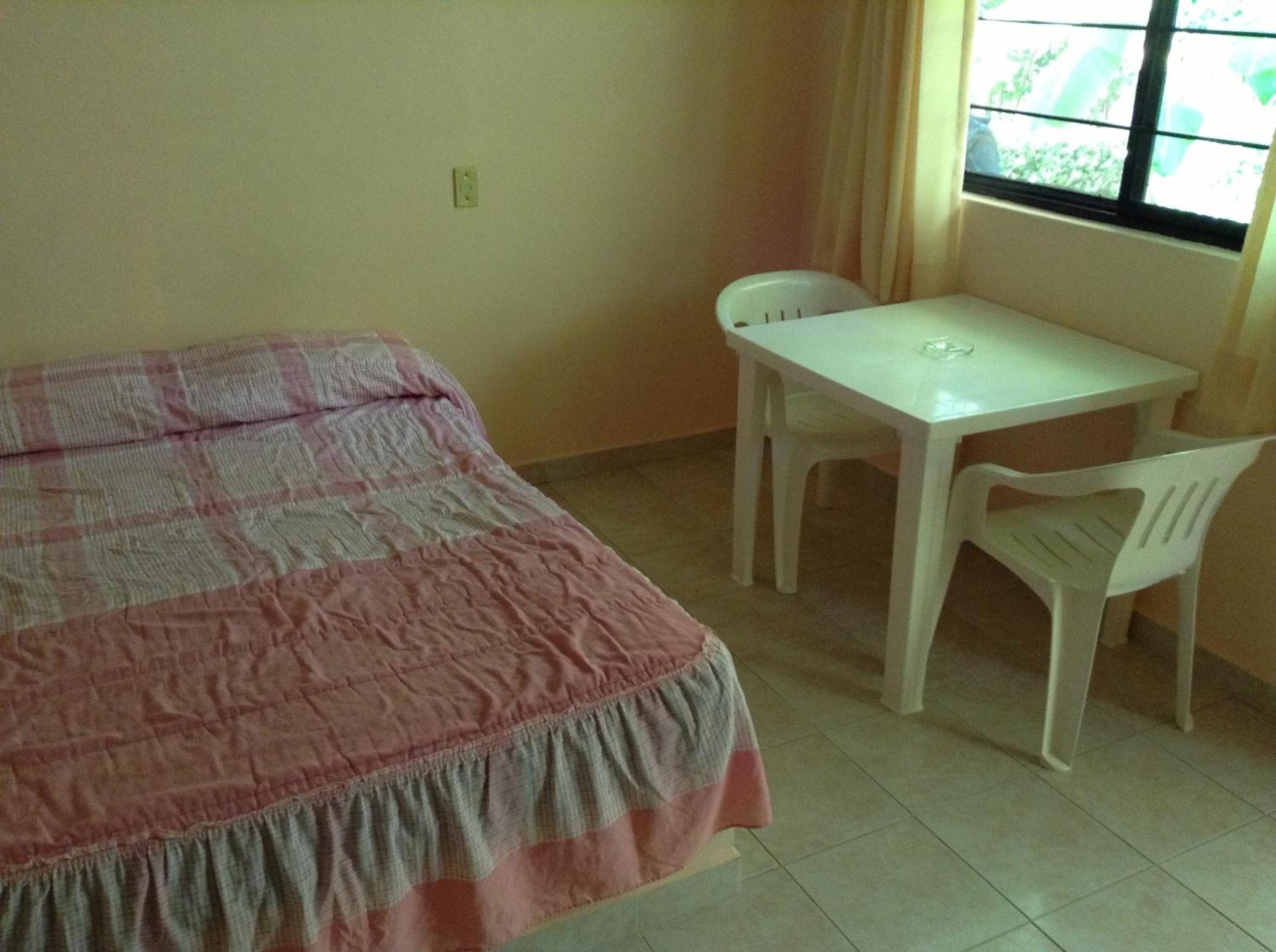 Triple Room - Photo 10