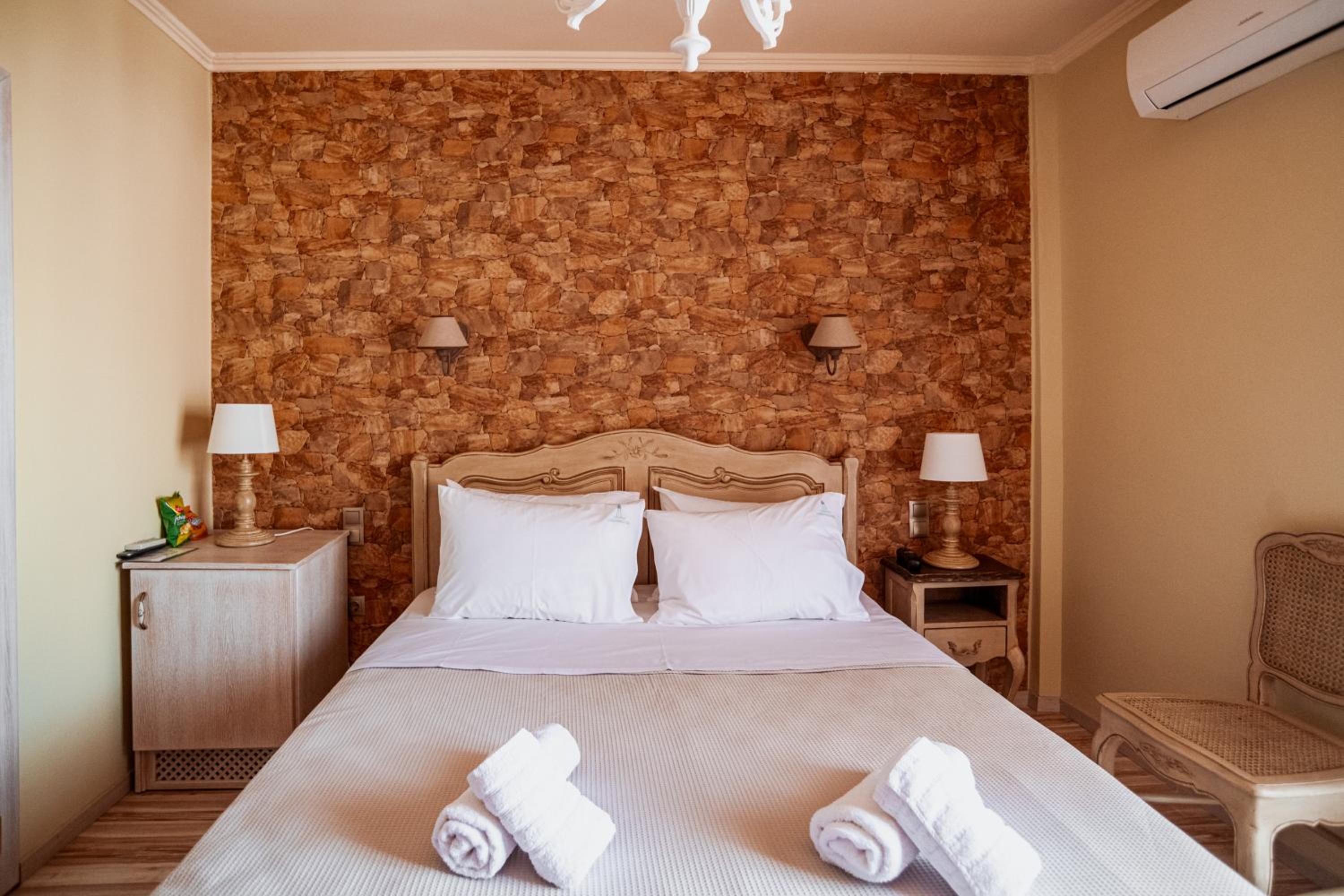 Superior Double or Twin Room - Photo 2