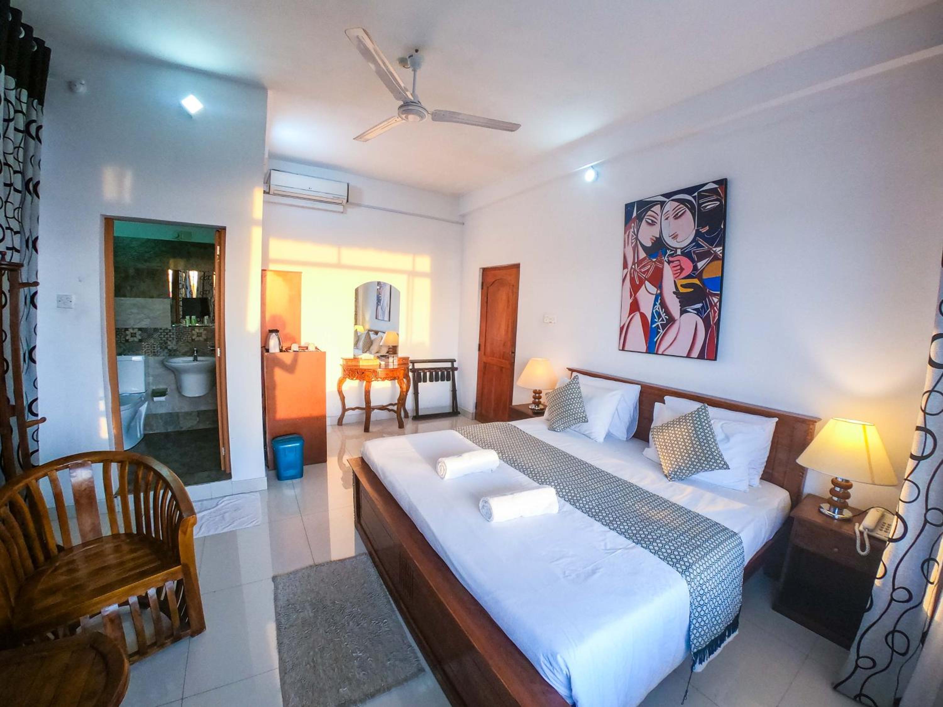 Deluxe Room with Mountain View photo 2