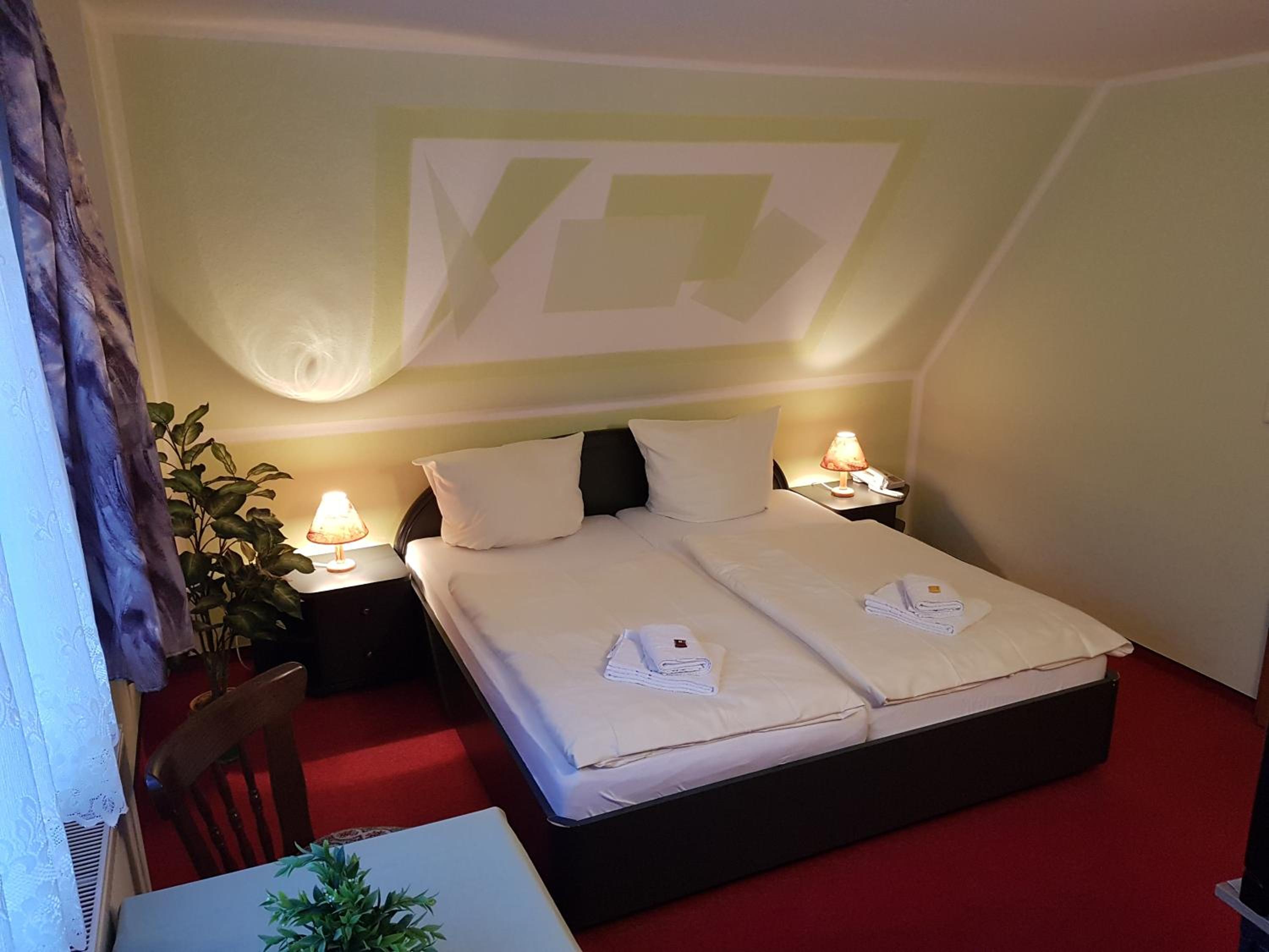 Double Room - Photo 3