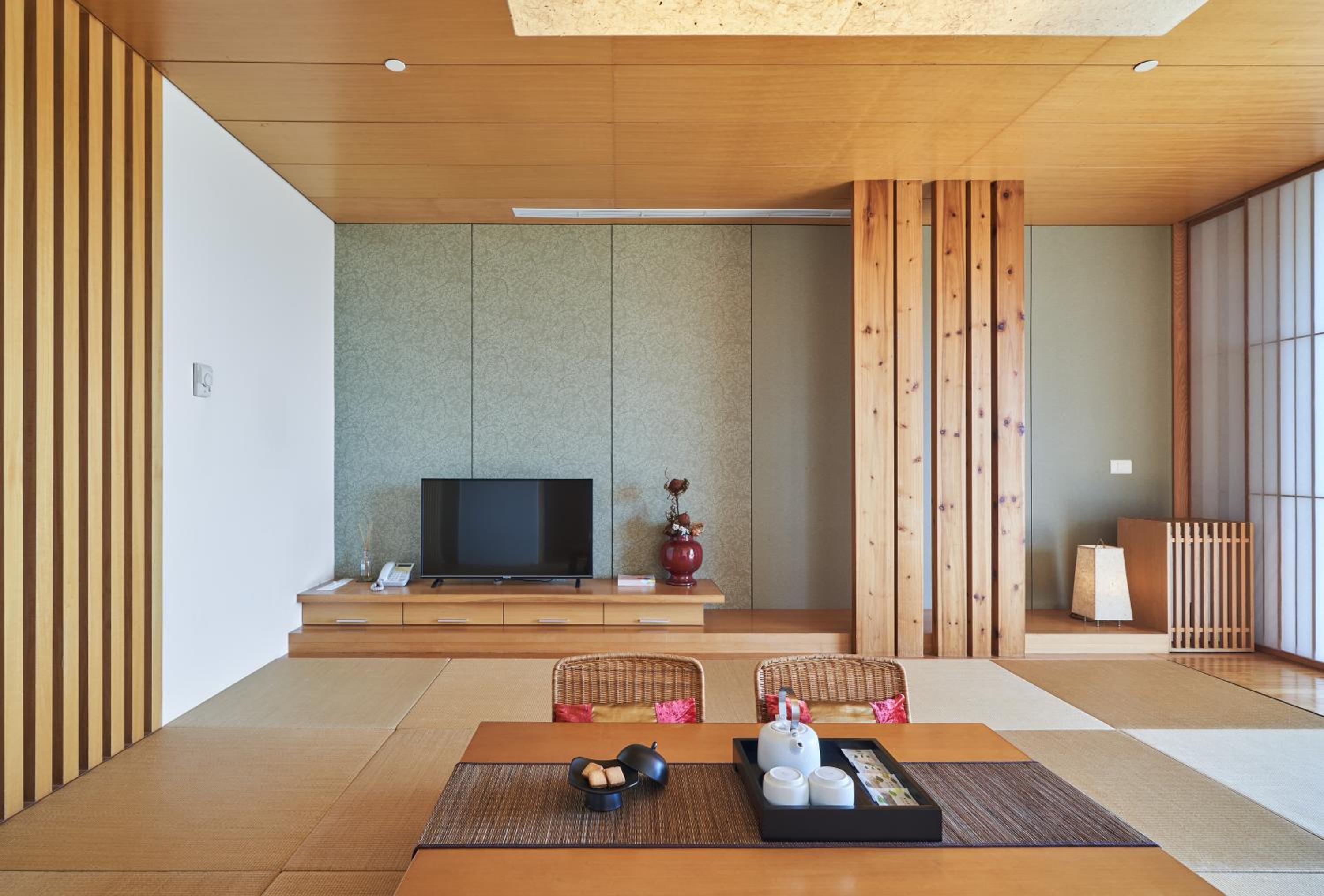 Japanese Suite With Mountain View -Tatami (4 people) photo 3