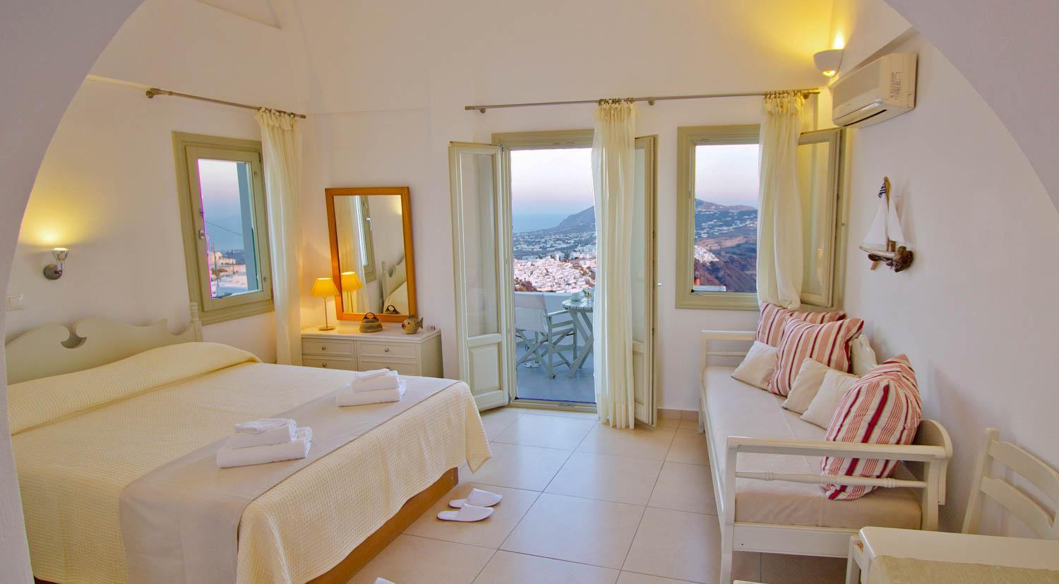 Apartment with Caldera View