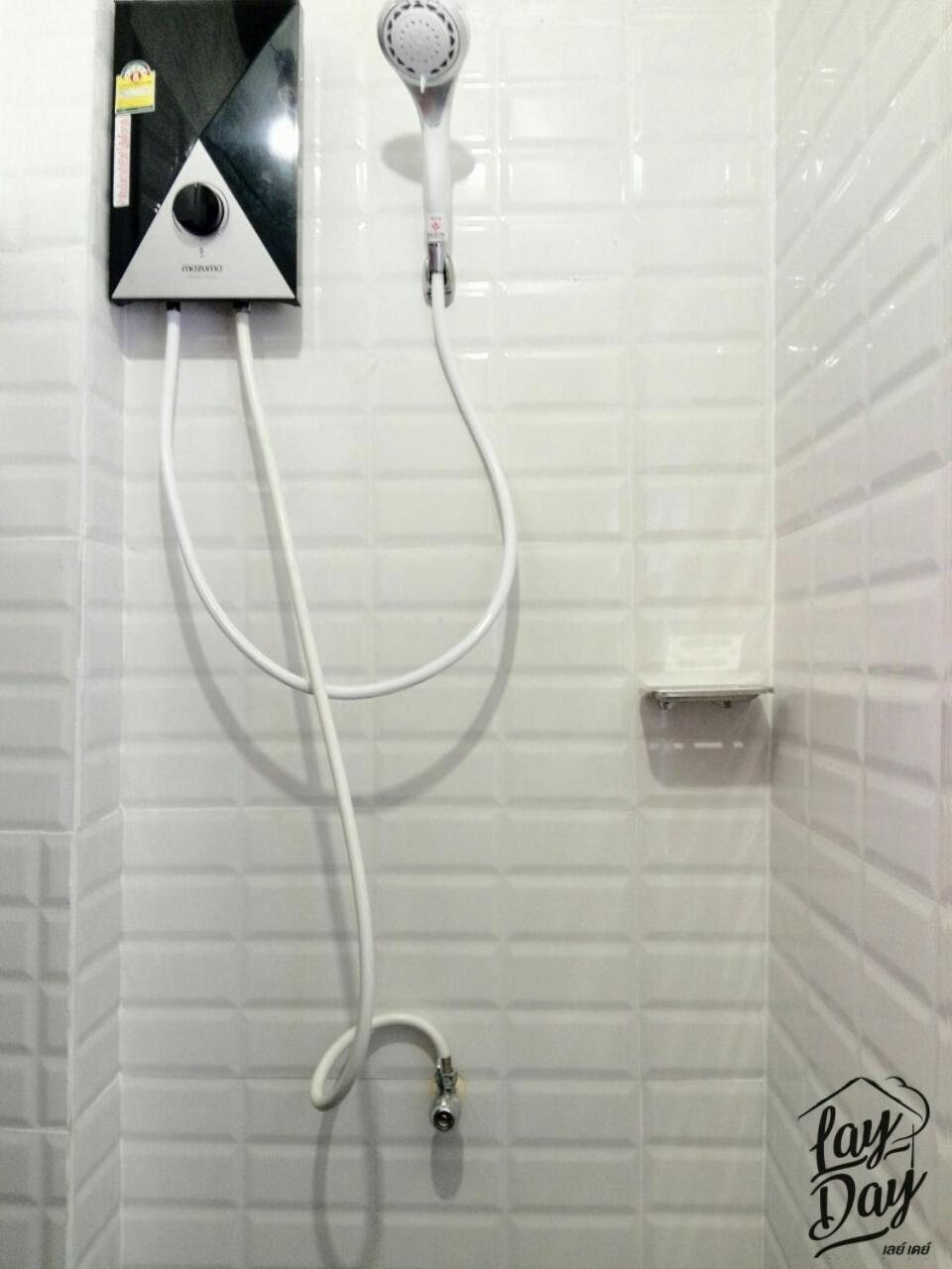 Deluxe Double or Twin Room - Photo 6