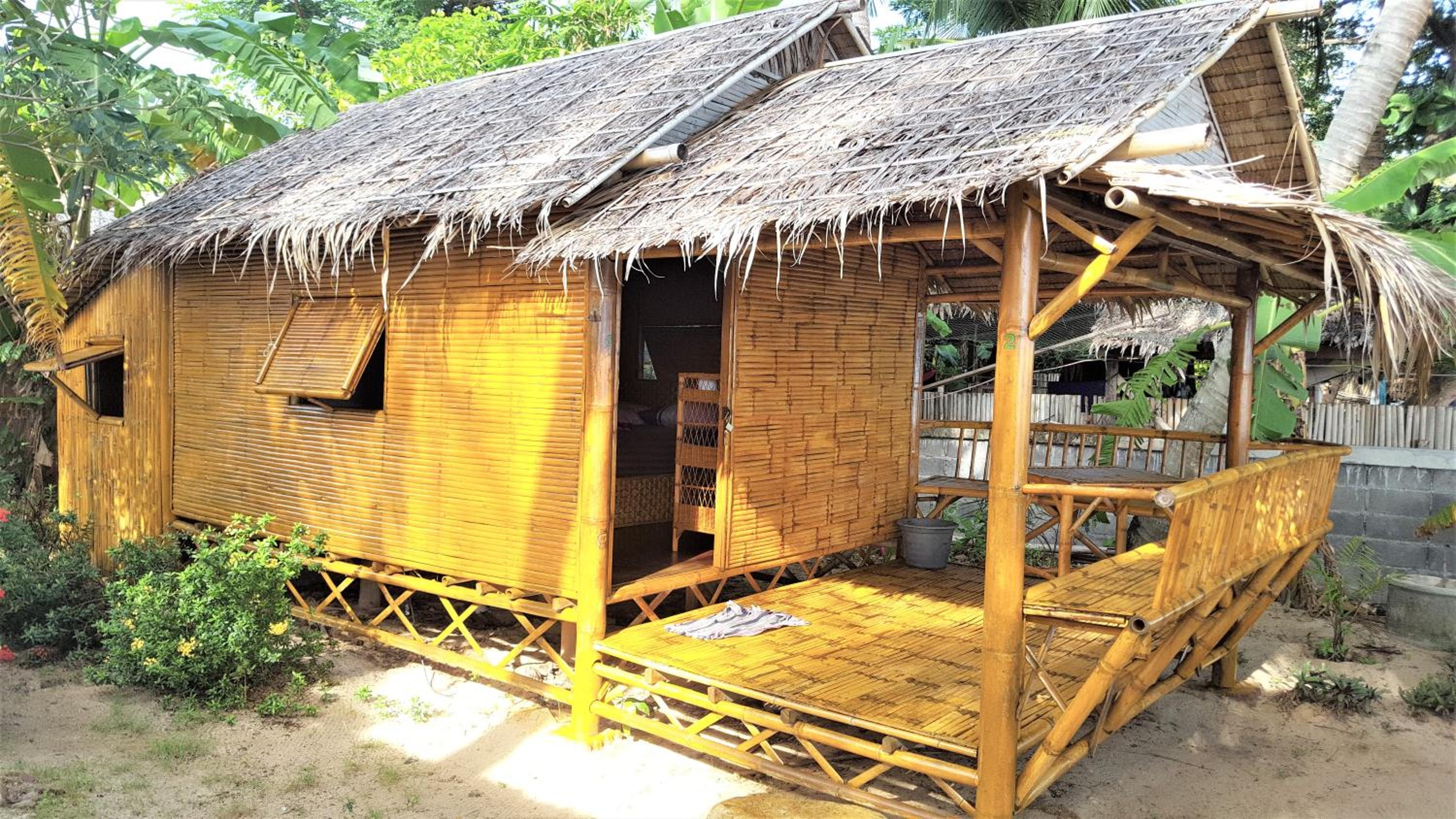 Bungalow - Water Front