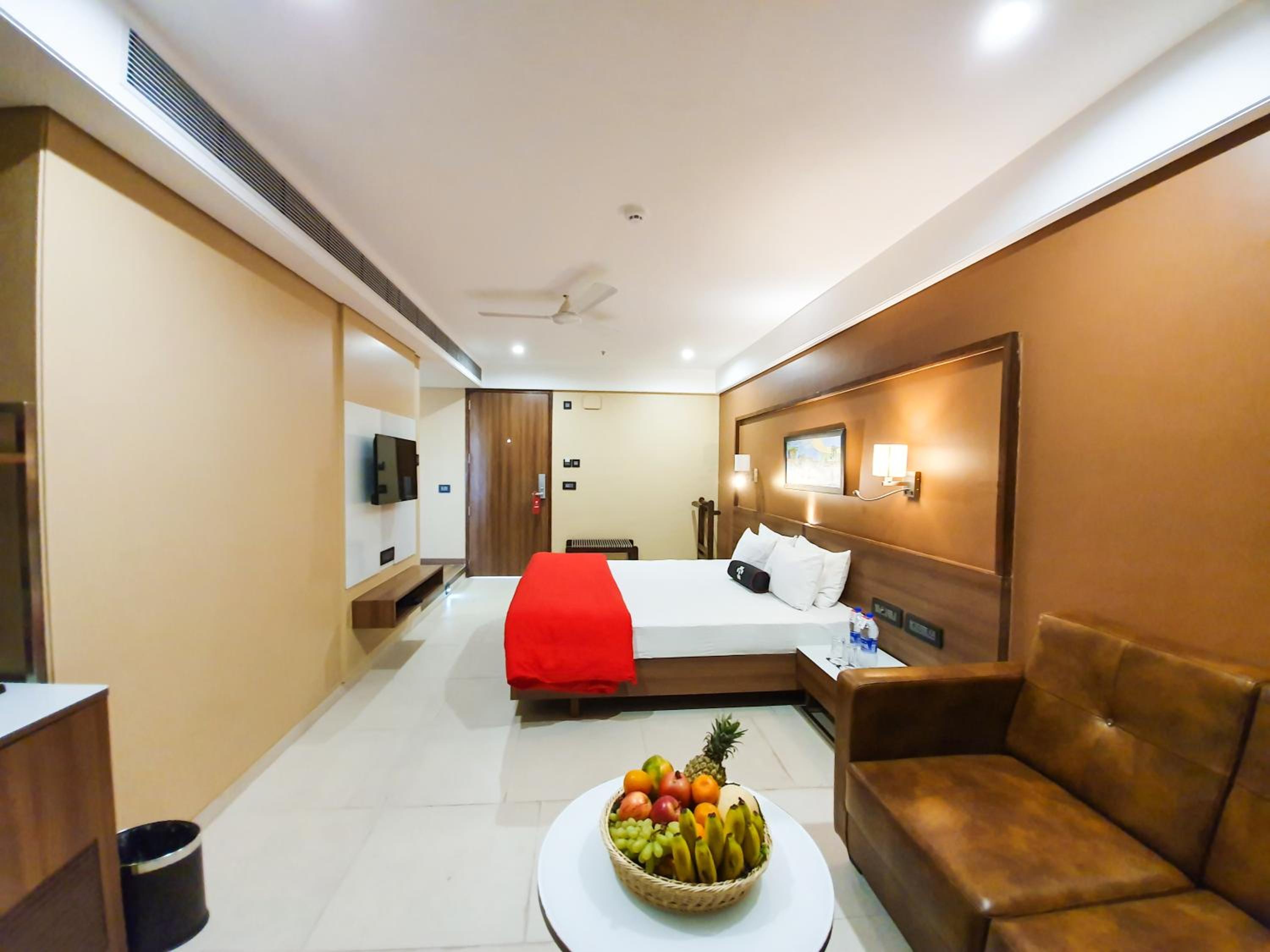 Executive Room - Photo 5