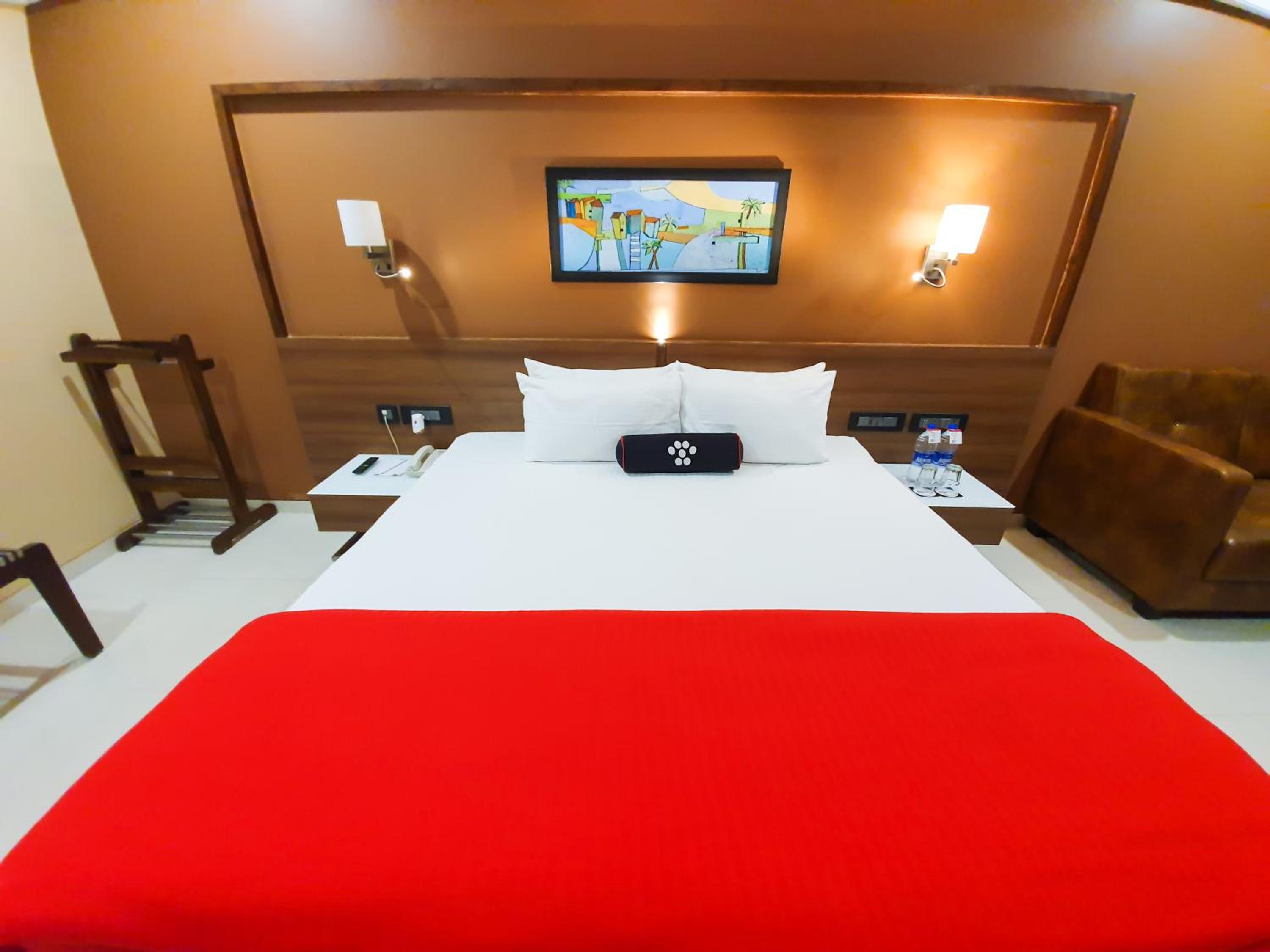 Executive Room - Photo 3