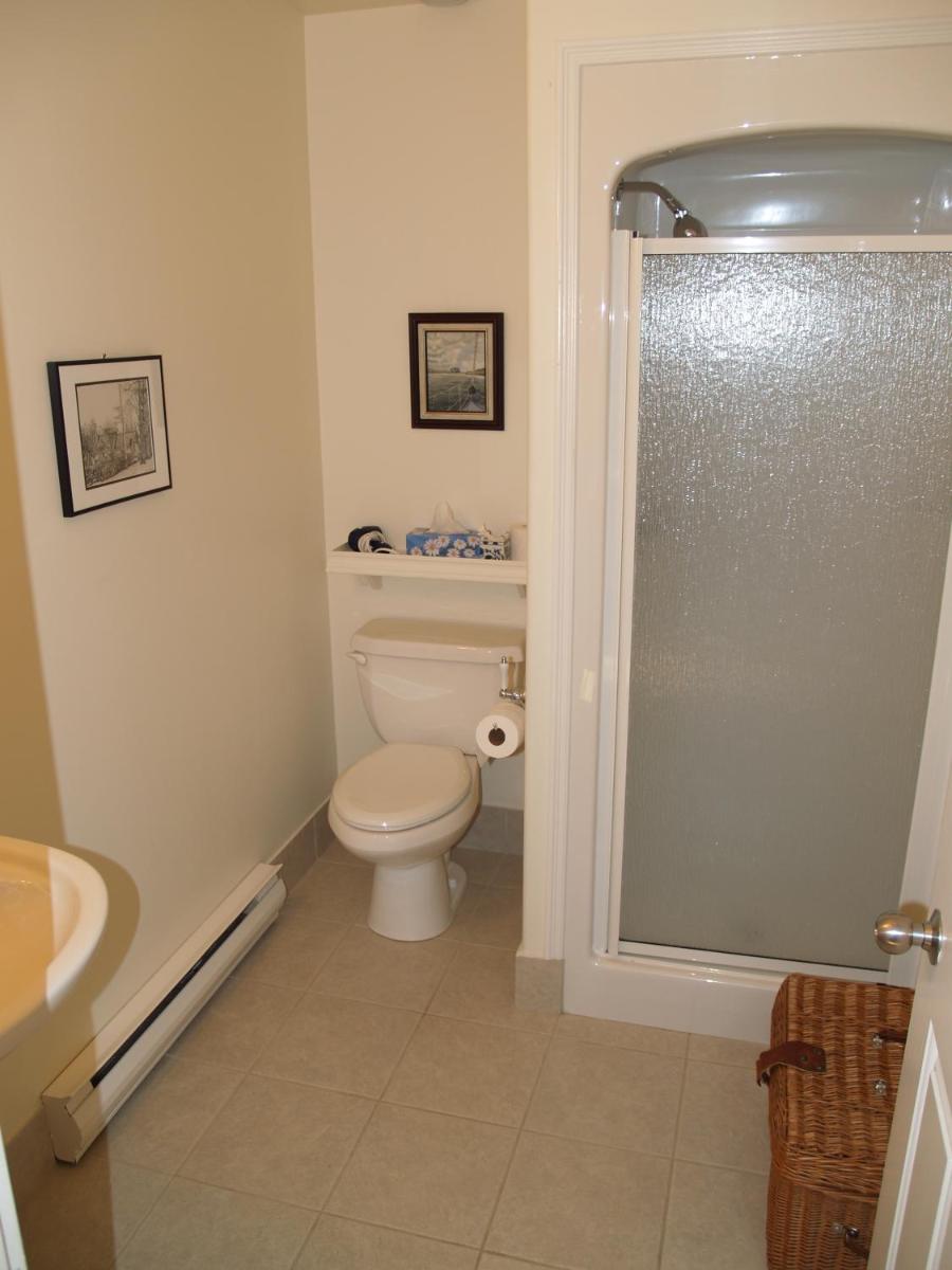 Queen Room photo 1