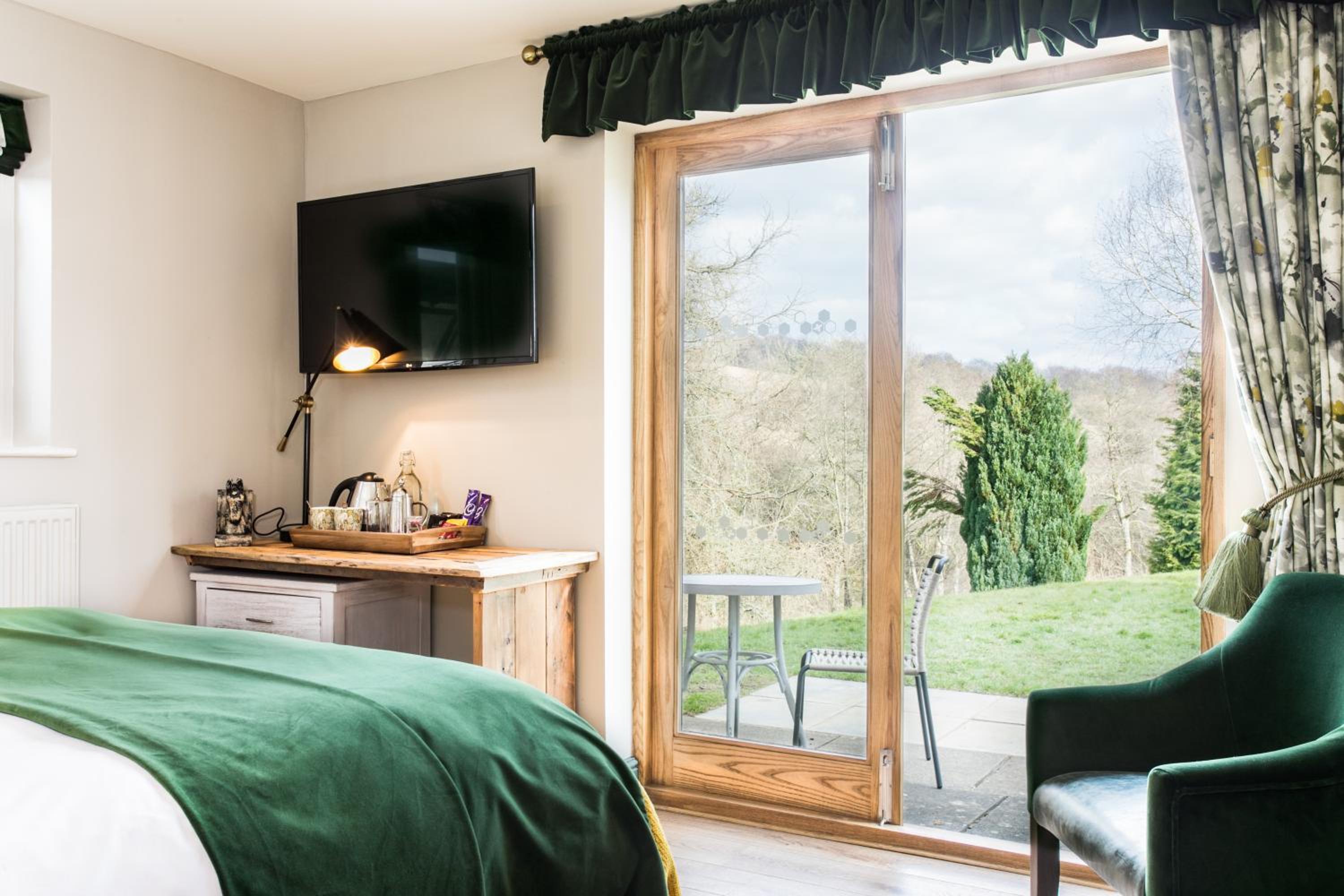 King Room with Garden View photo 3