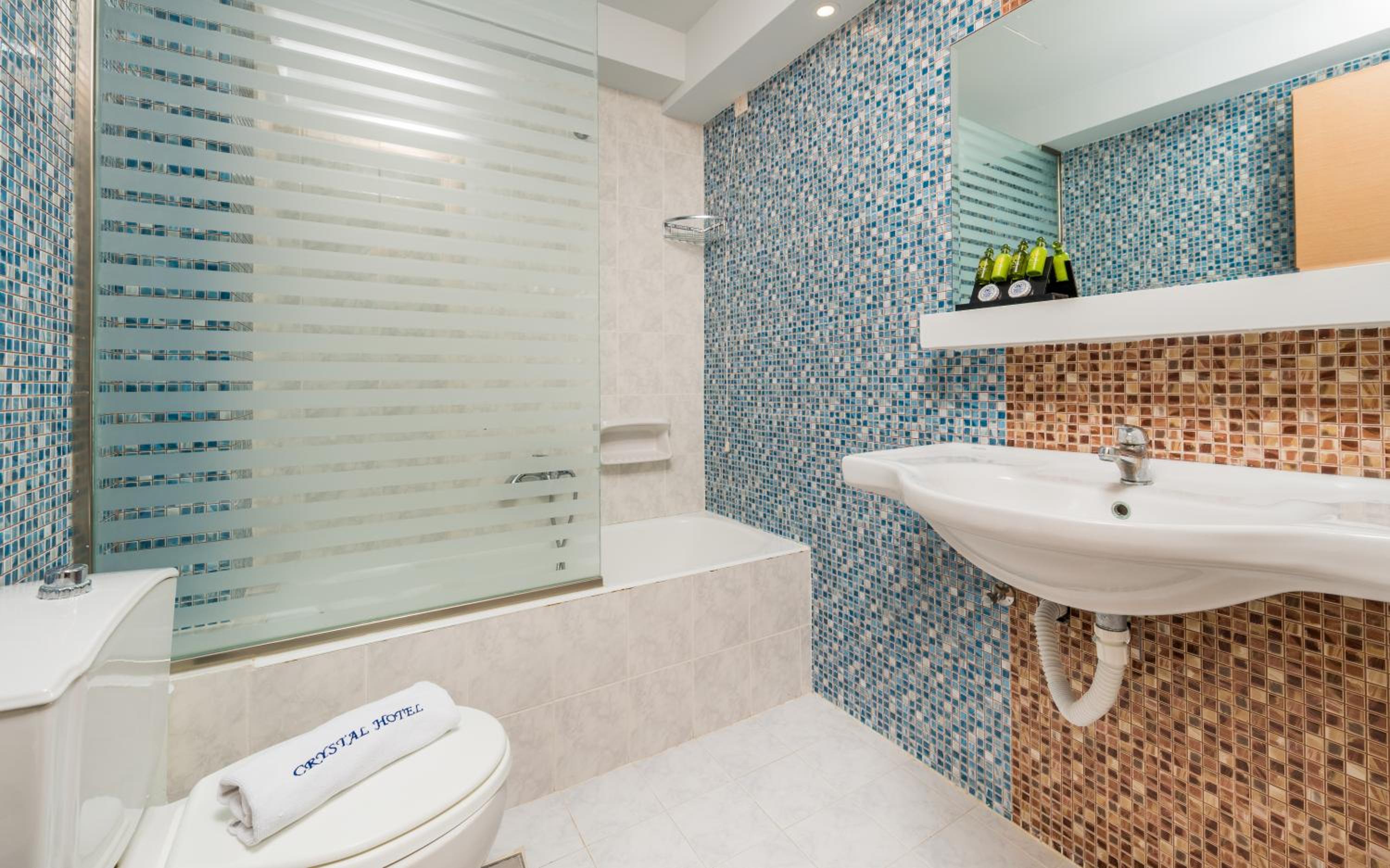 Family Junior Suite - Photo 9
