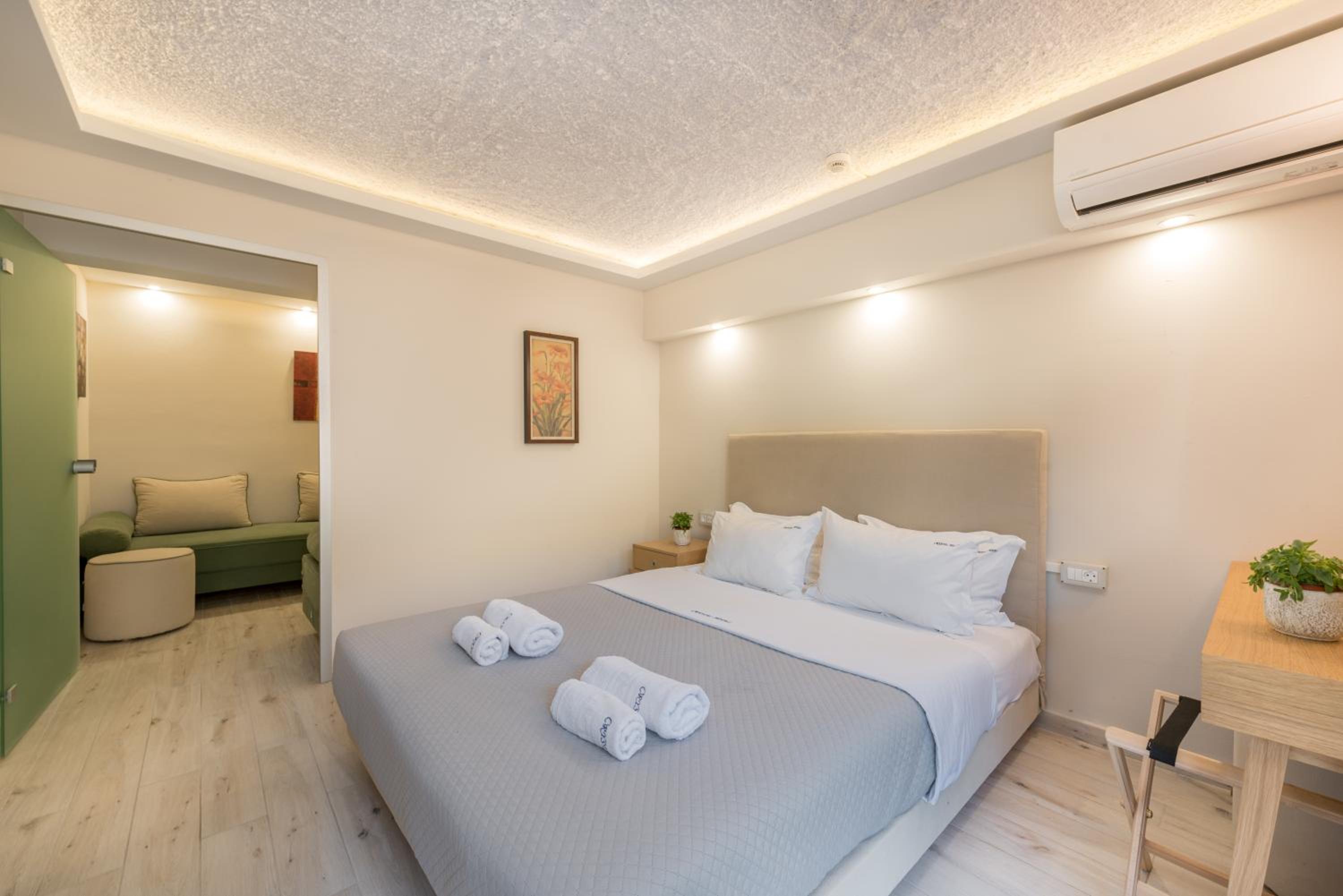 Family Junior Suite - Photo 1