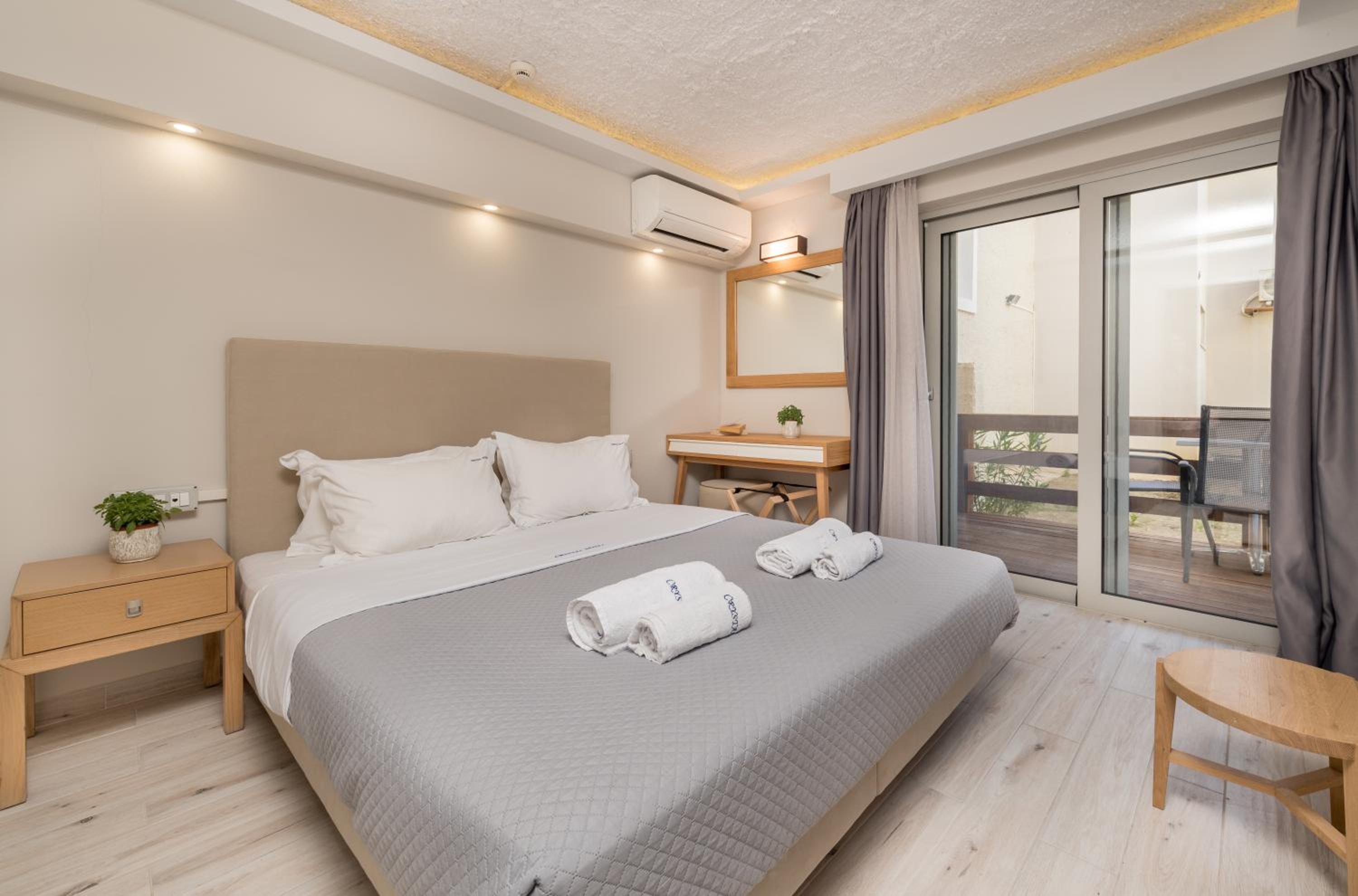 Family Junior Suite - Photo 10