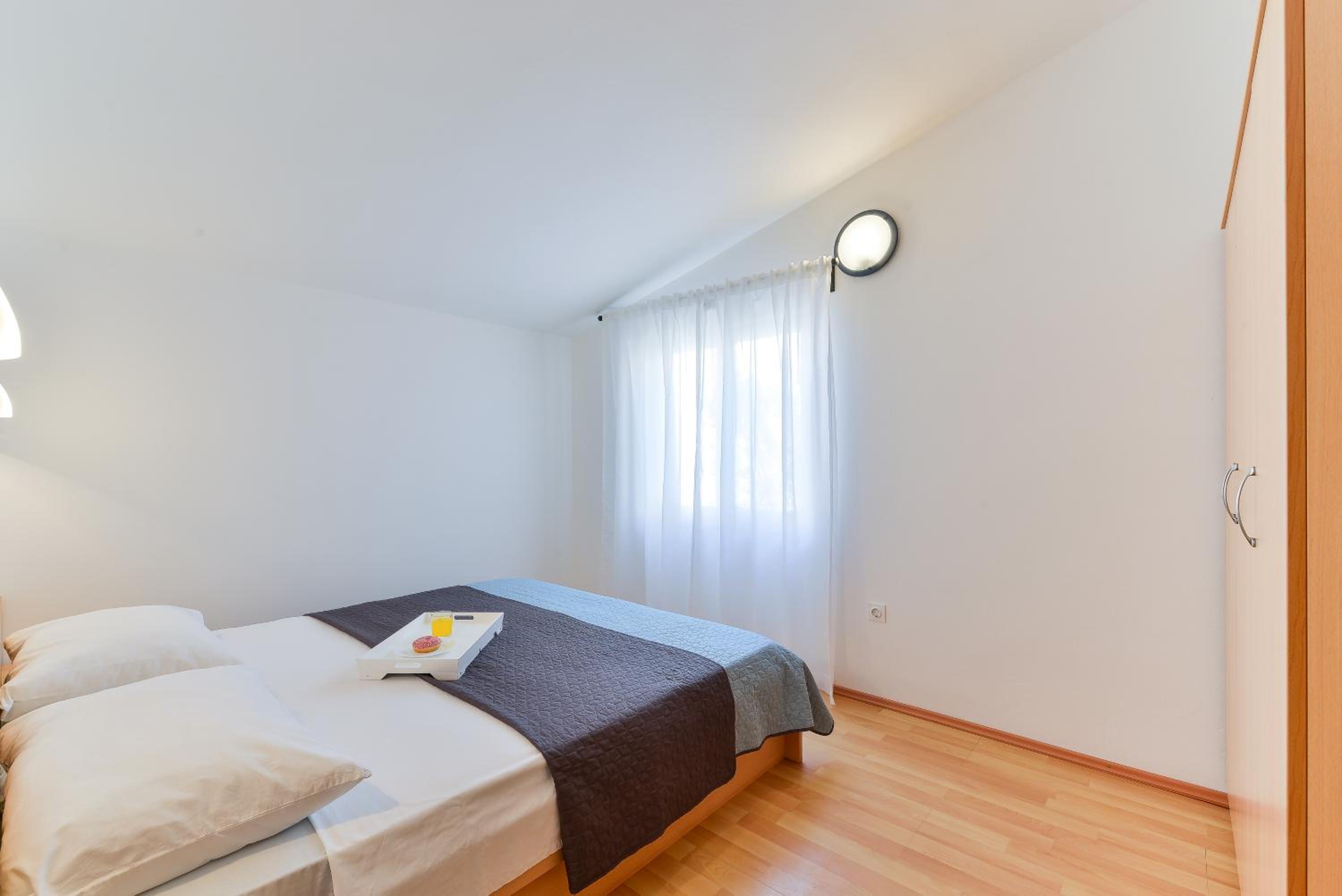 One Bedroom Apartment with Sea View photo 2