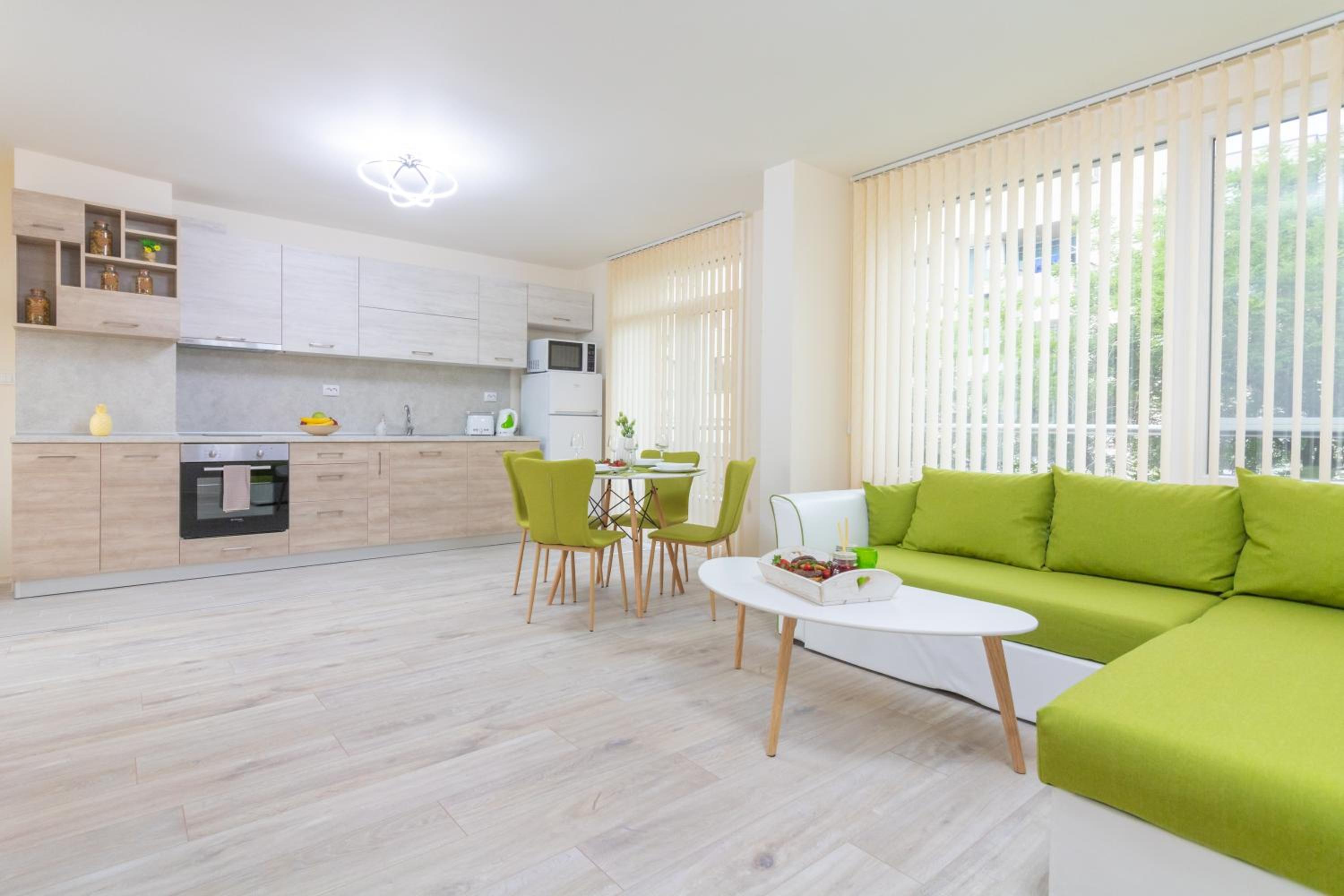 Deluxe Apartment