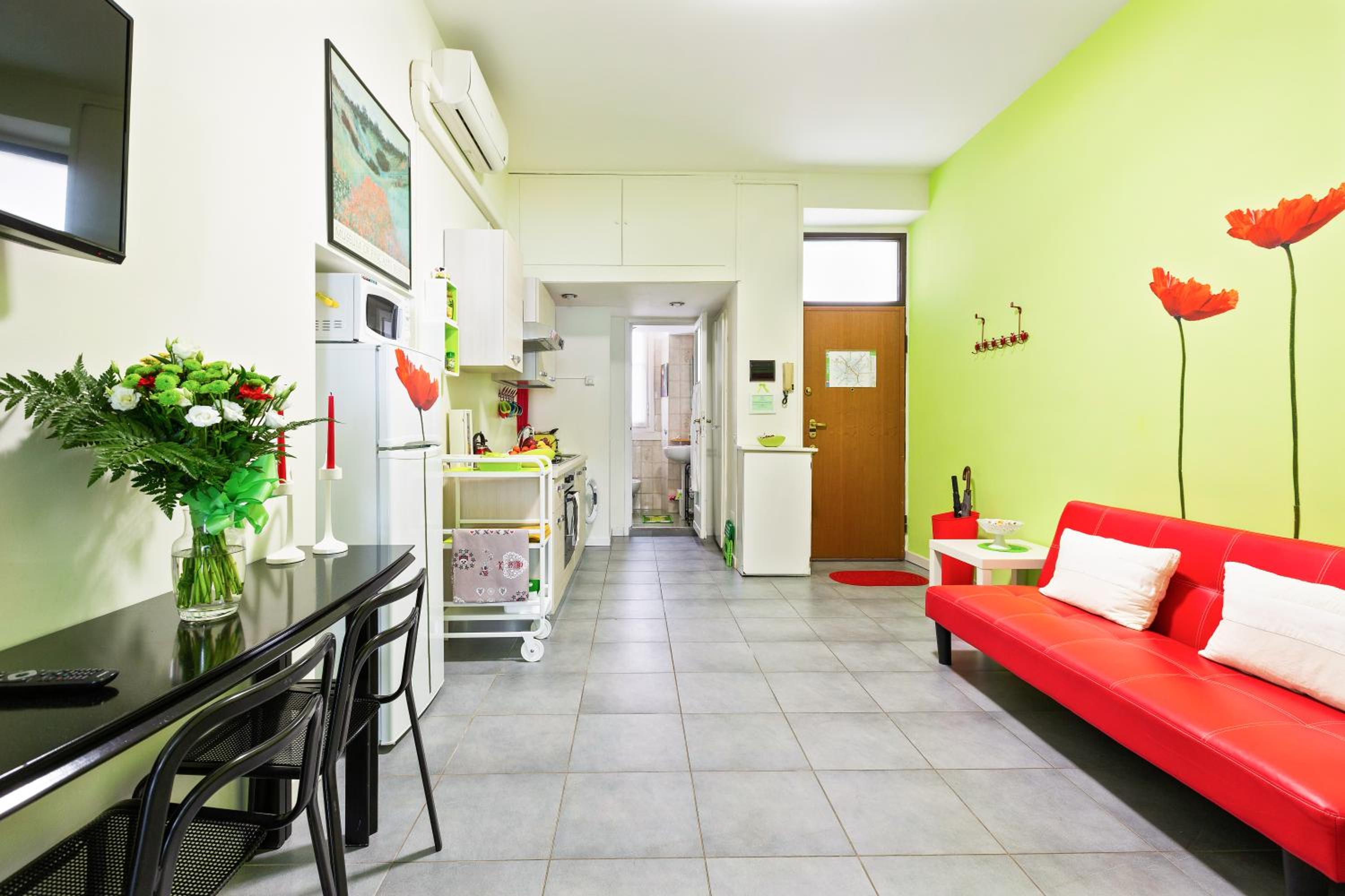 One-Bedroom Apartment
