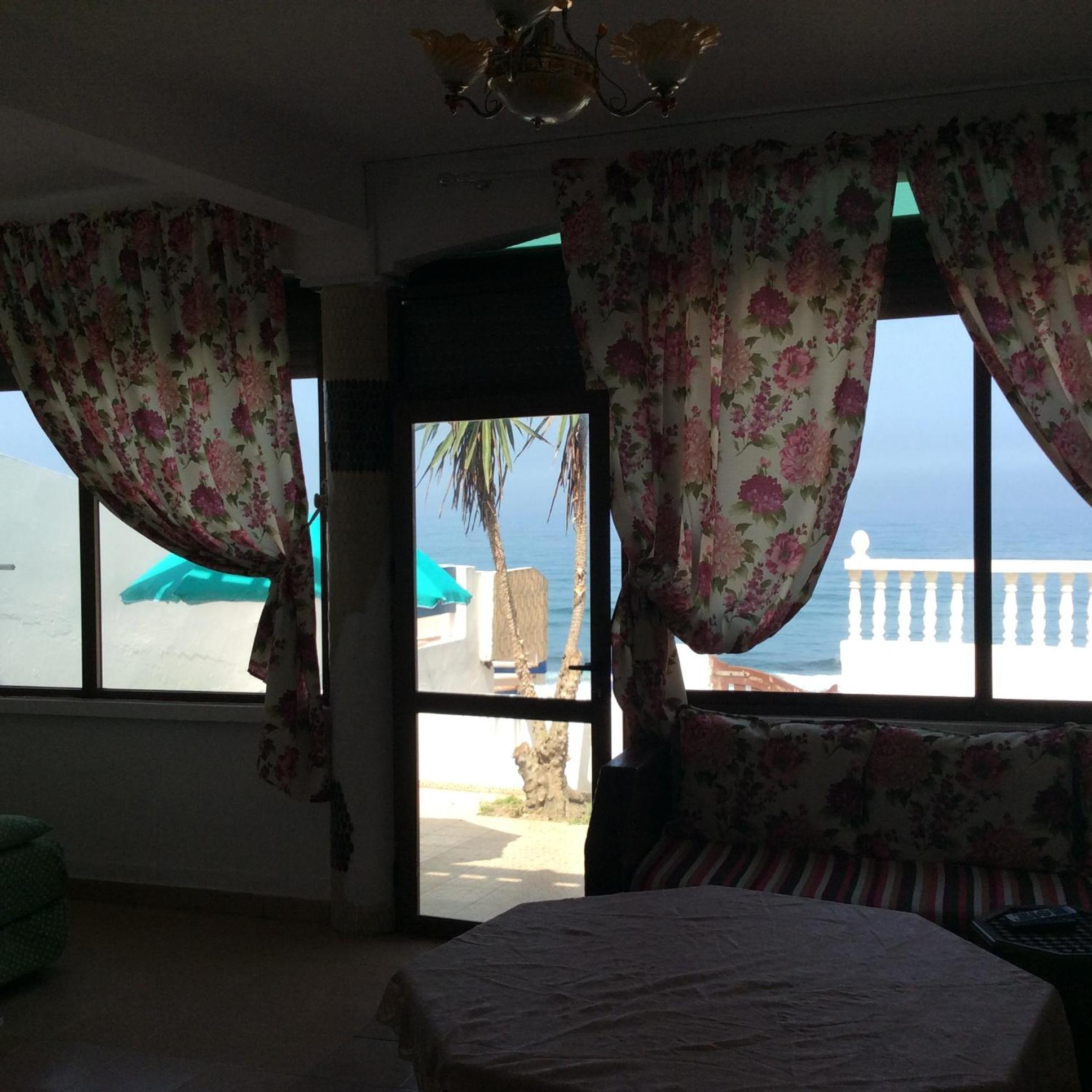 Apartment with Sea View - Photo 13