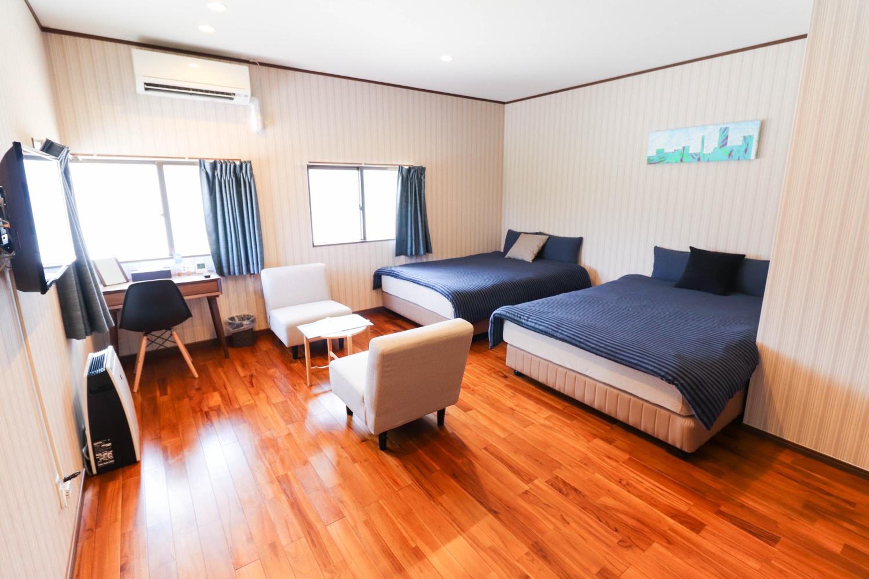 Studio Apartment