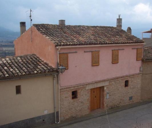 Four-Bedroom House - Photo 11