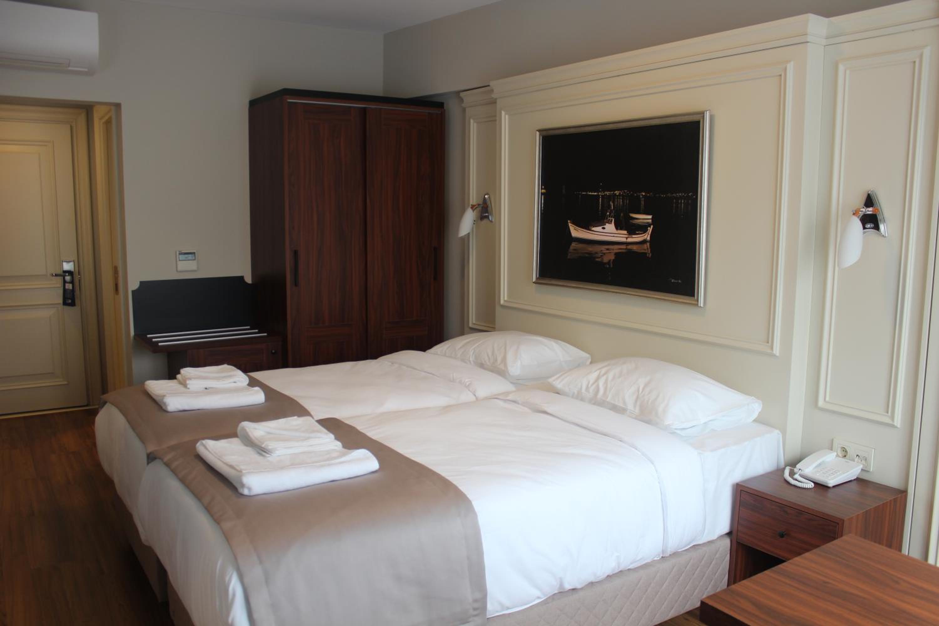 Superior Triple Room photo 1