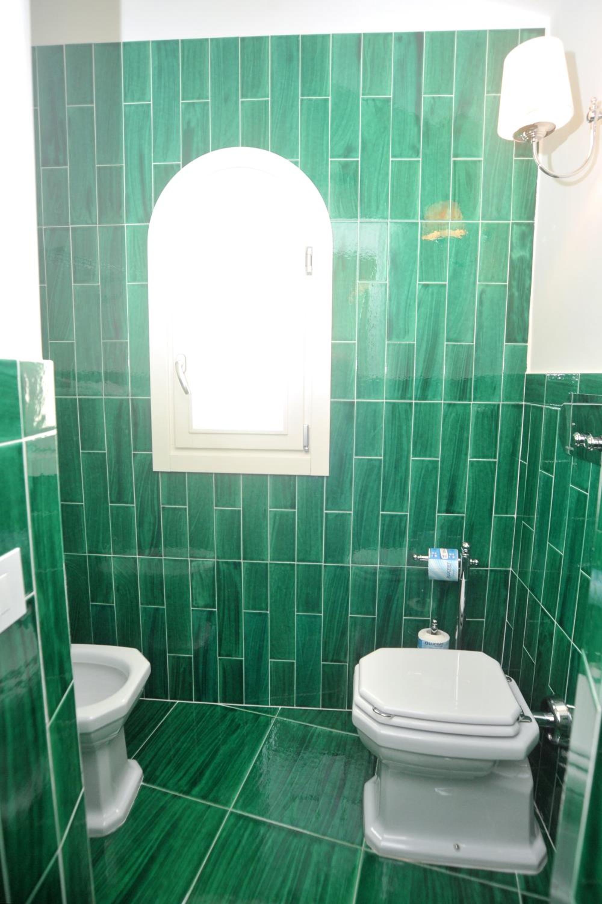 King Suite with Sea View - Photo 33