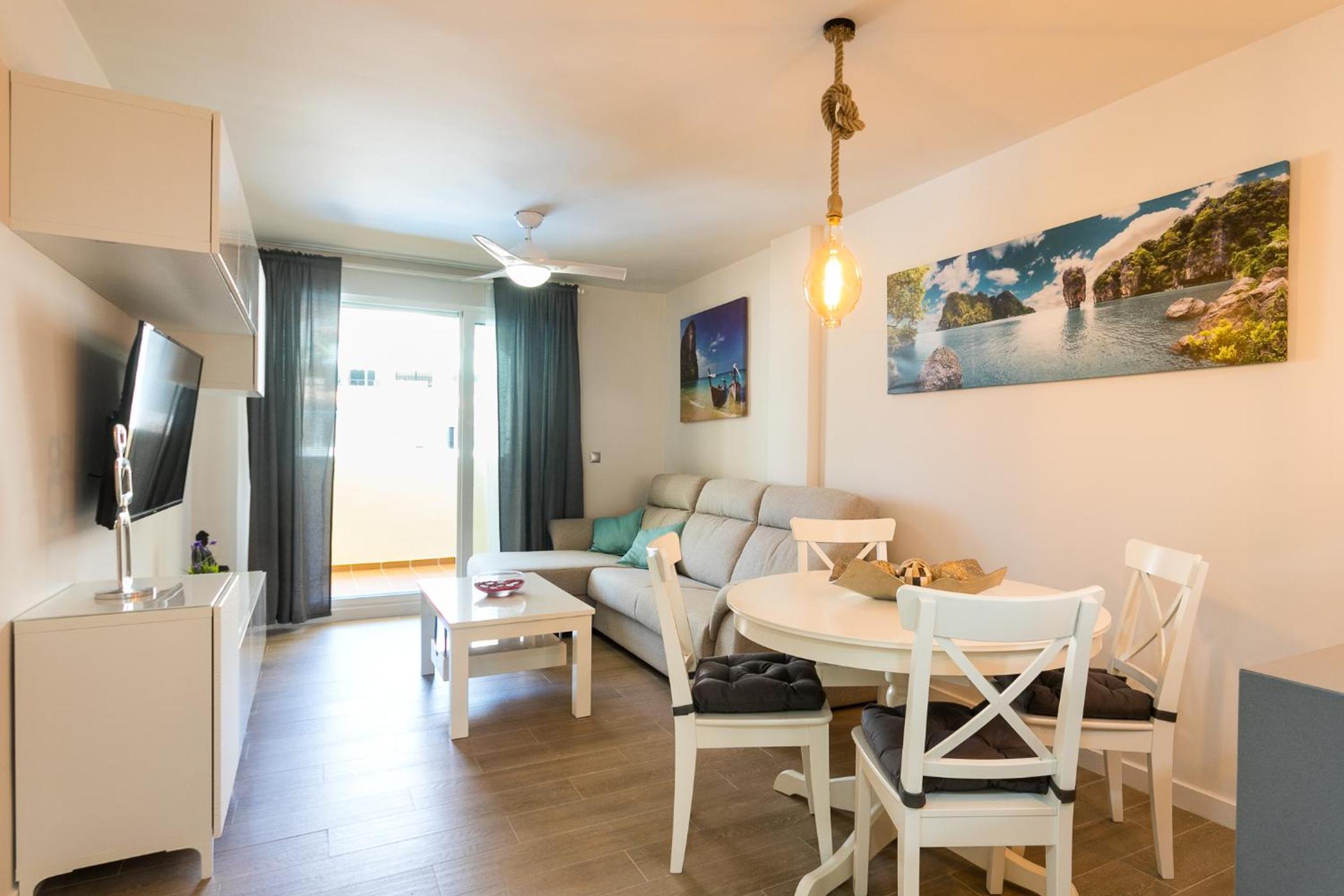 Apartment with Terrace photo 3