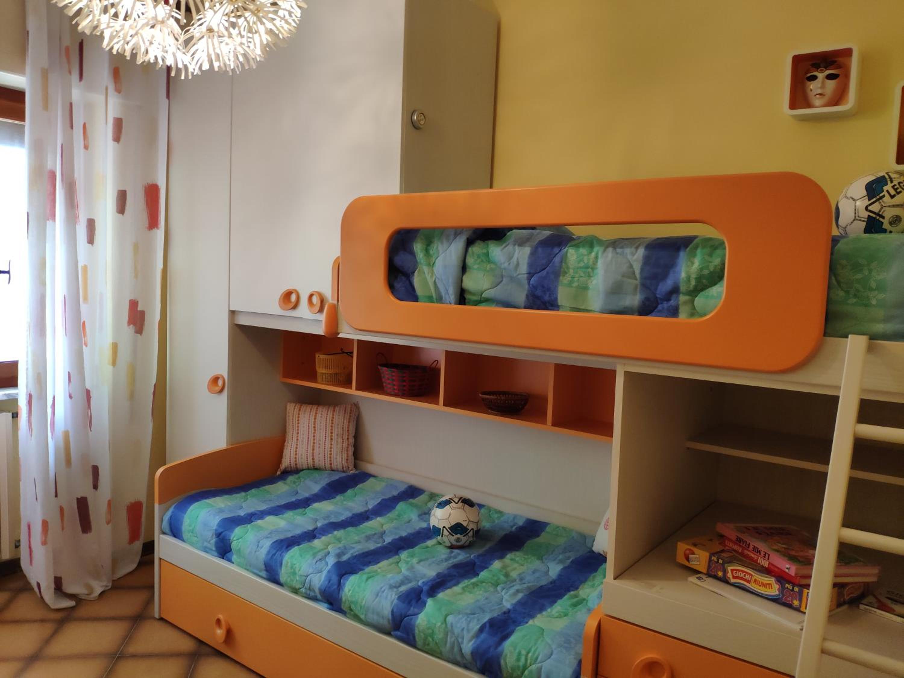 Three-Bedroom Apartment - Photo 17