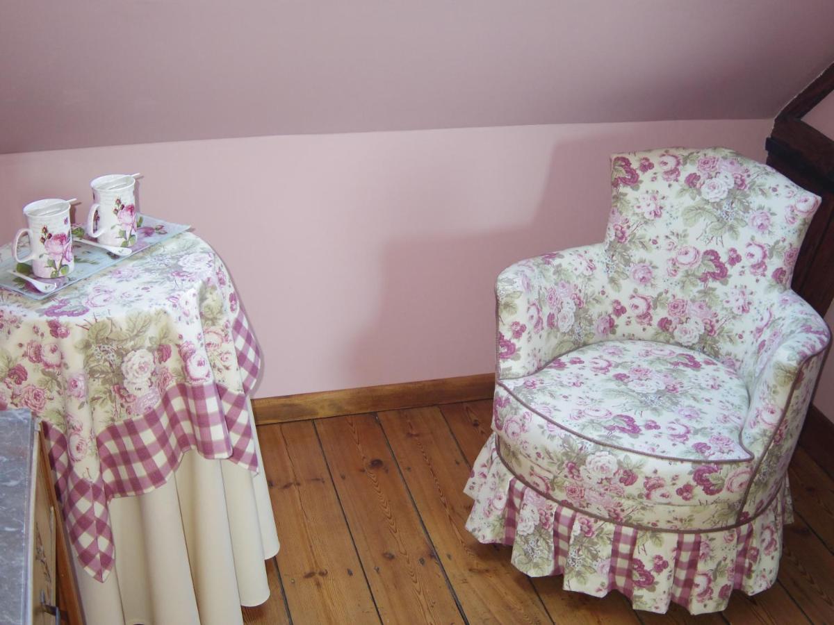 Large Double Room photo 3