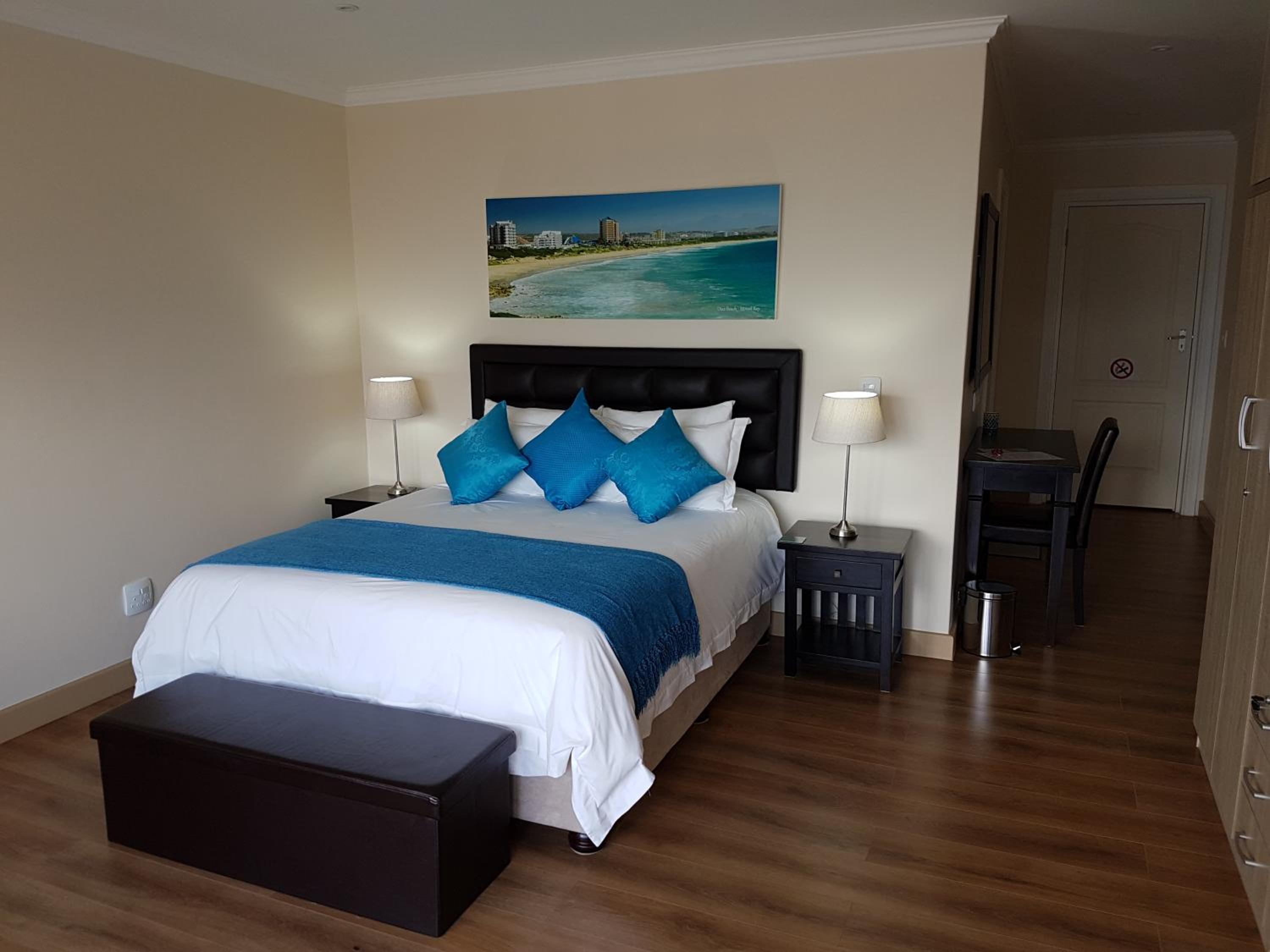 Deluxe Double Room with Balcony and Sea View photo 1