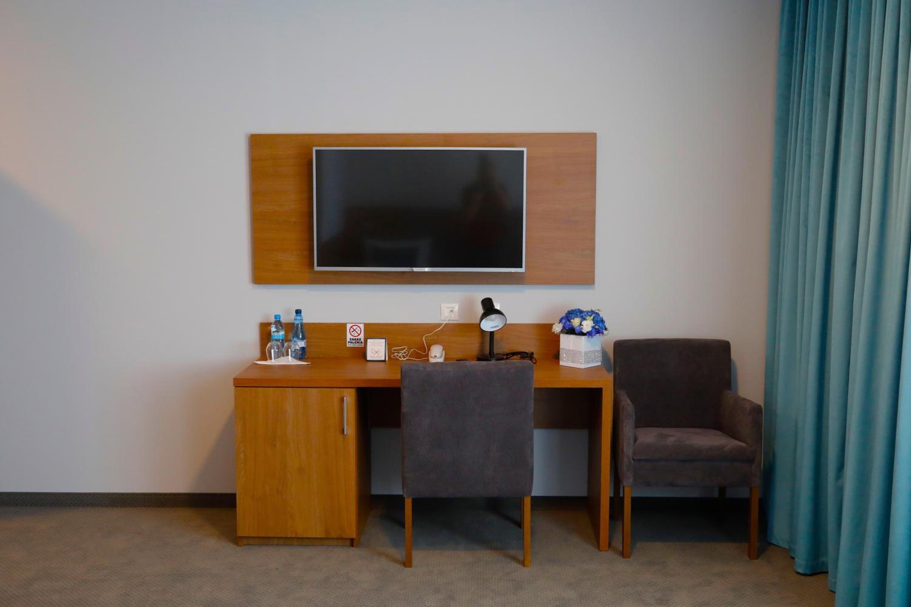 Standard Double or Twin Room - Photo 4