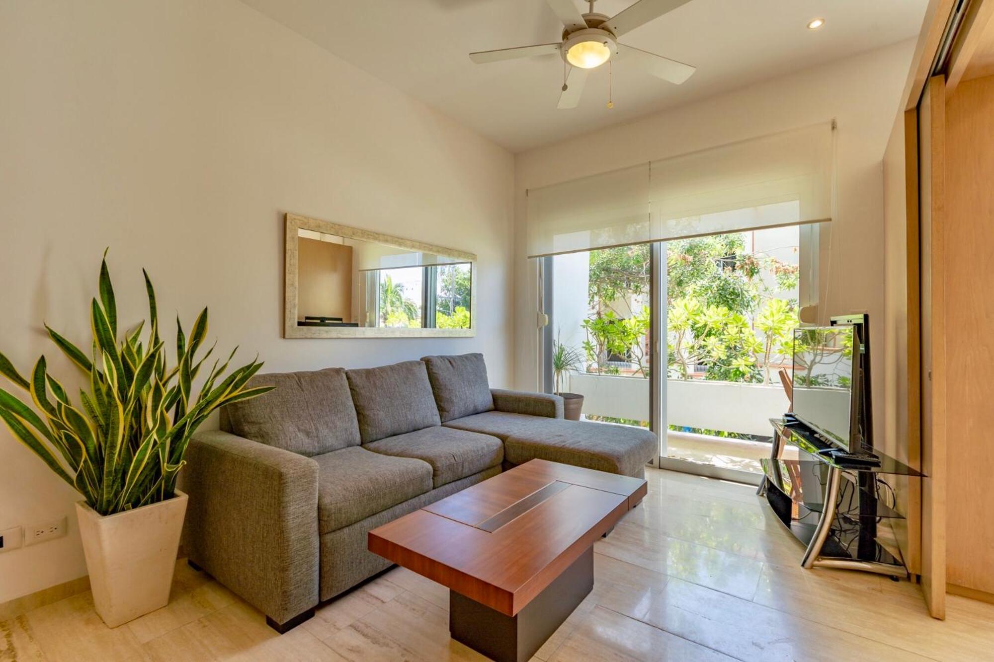 One-Bedroom Apartment - Photo 24