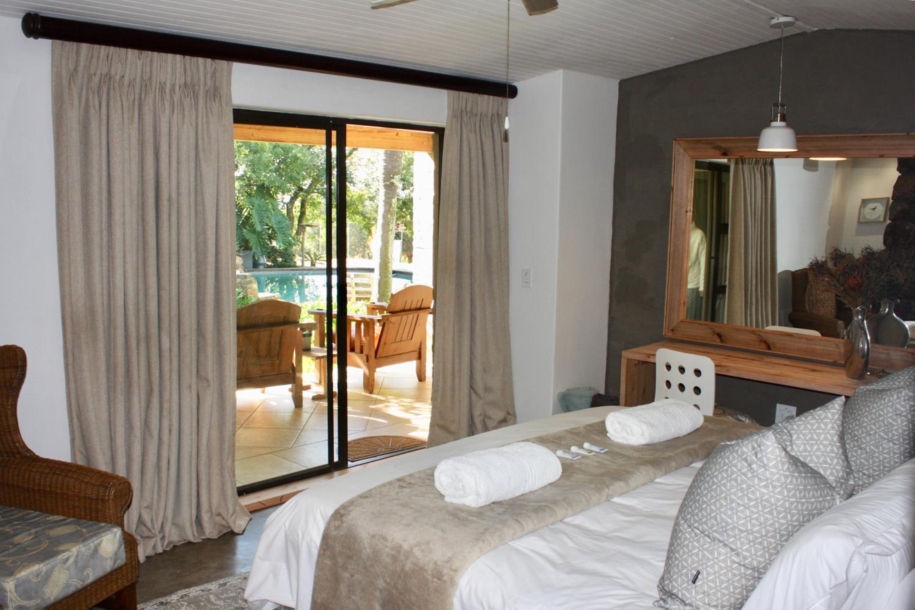 Superior King Room - Photo 1